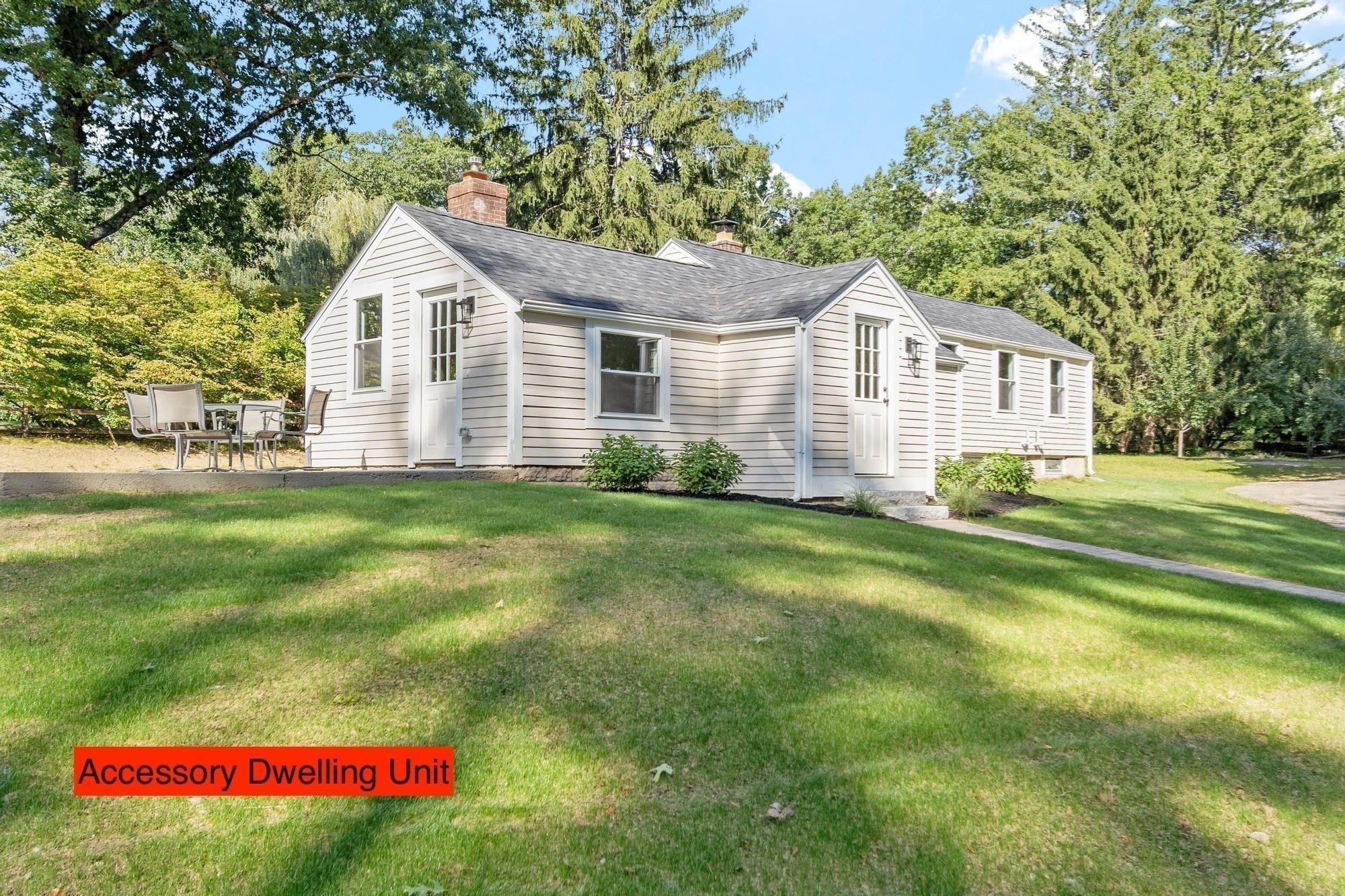 96 King St Property Photo 23