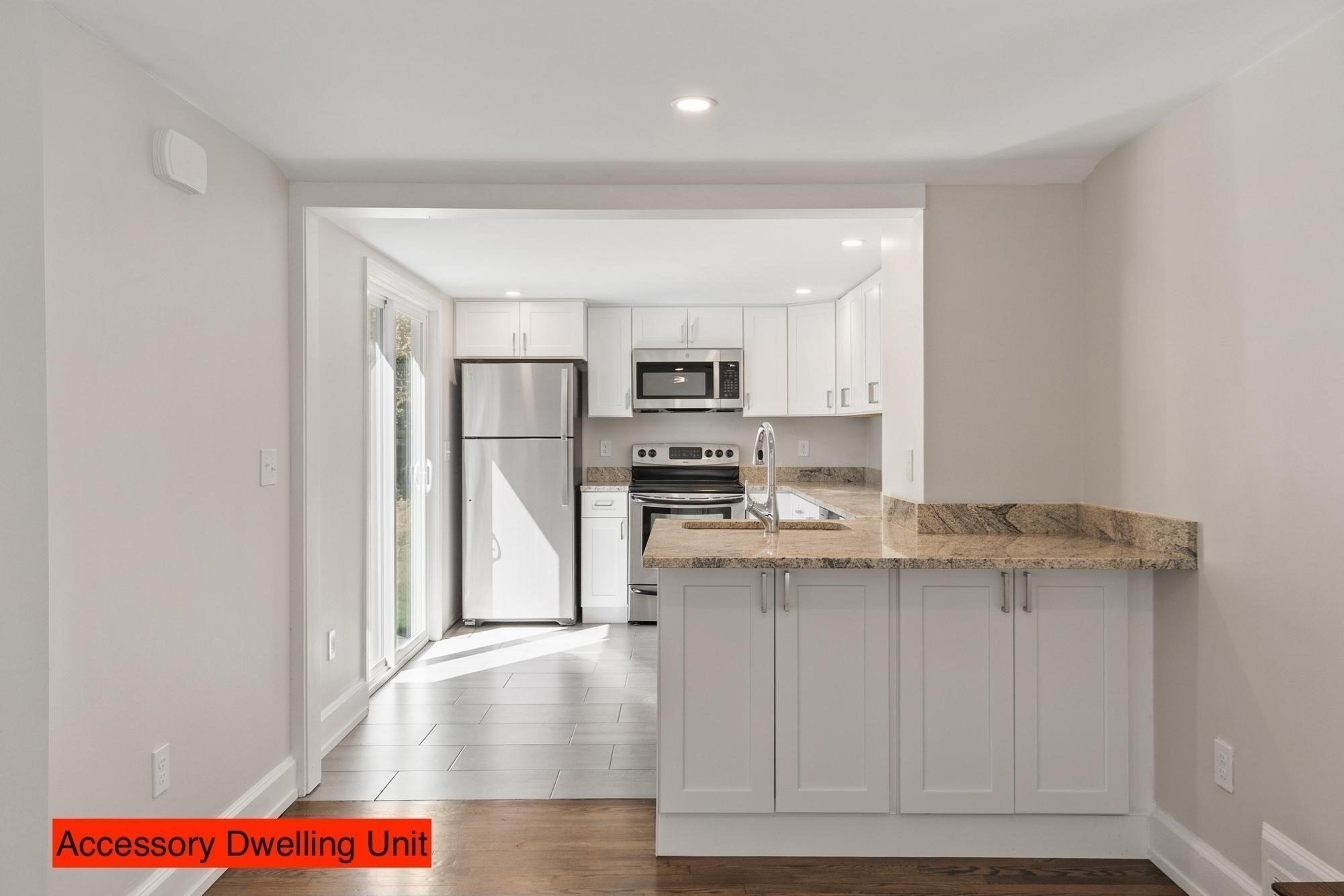 96 King St Property Photo 28