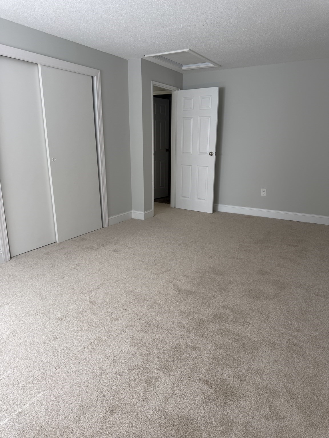 27 Village Rock Lane # 22 Property Photo 5