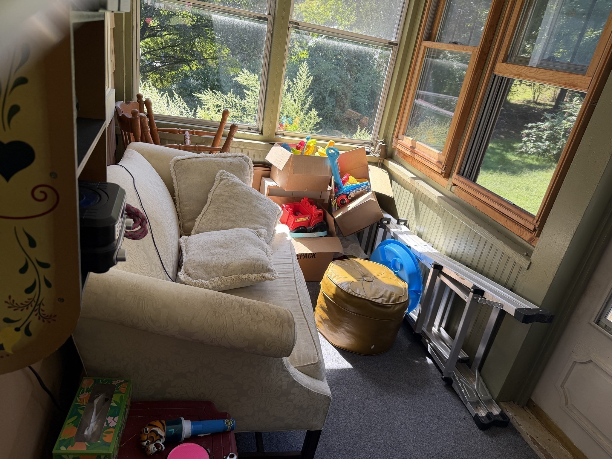 15 Warsaw Avenue Property Photo 6