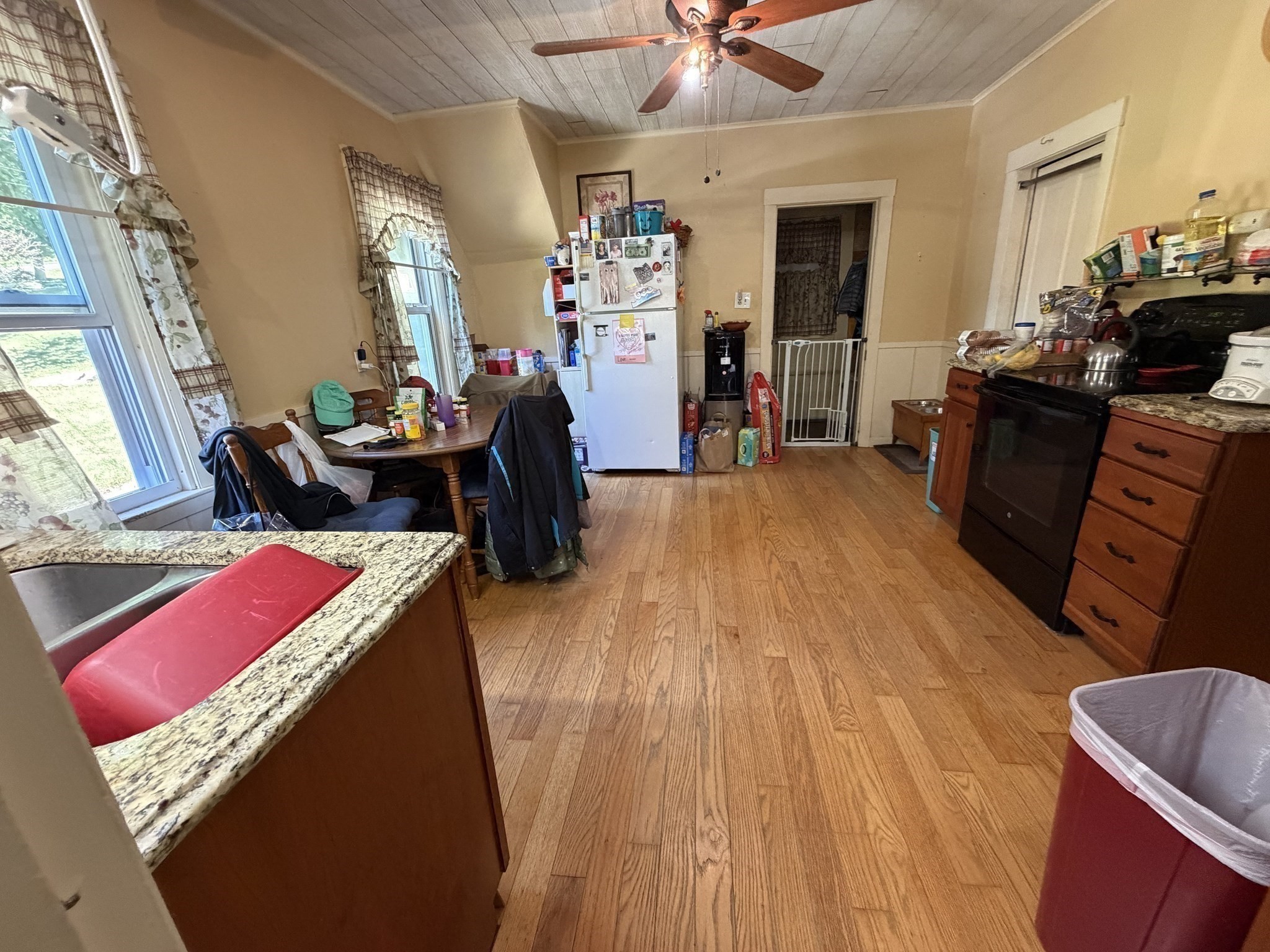 15 Warsaw Avenue Property Photo 20
