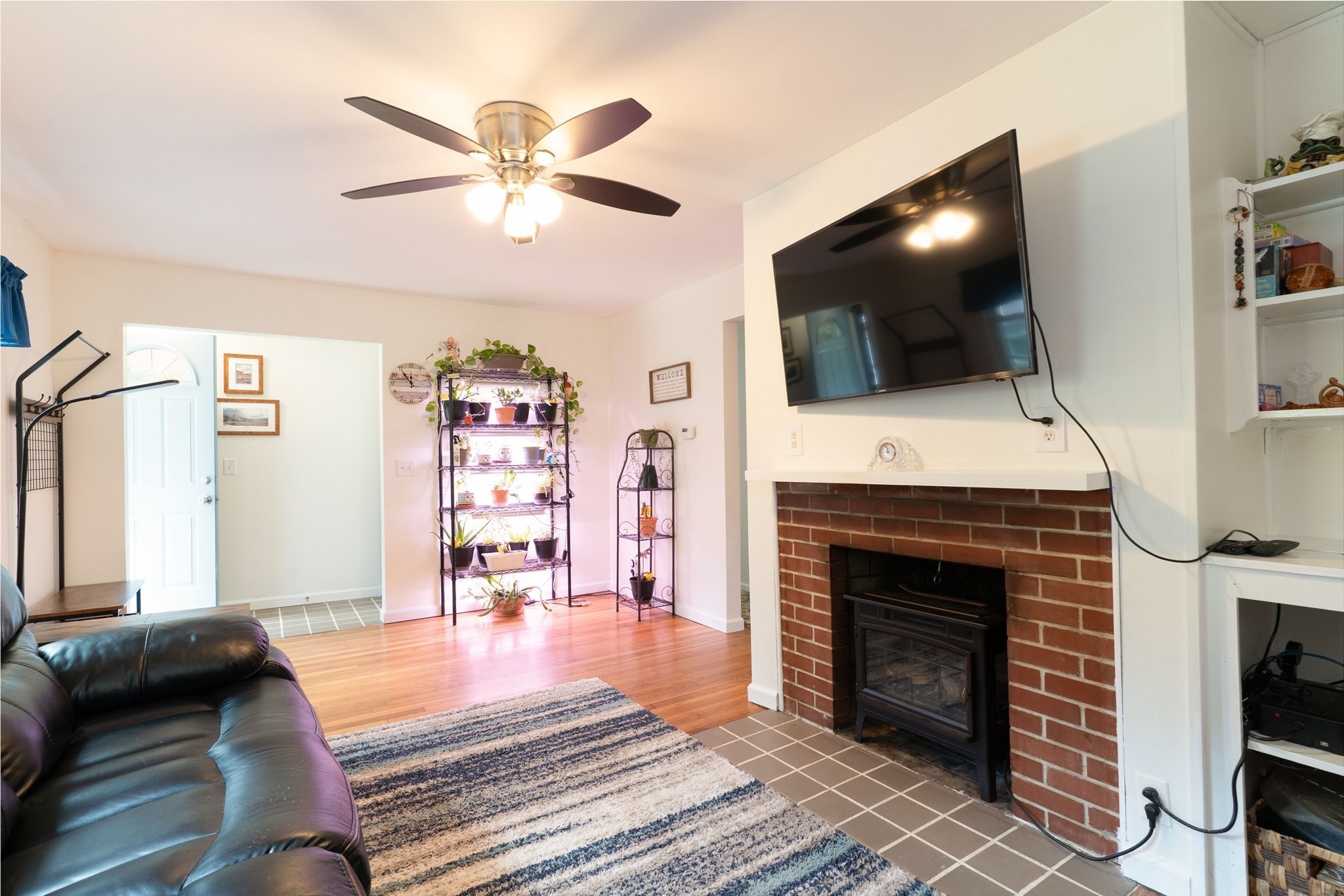 15 Maple Ter Property Photo 6