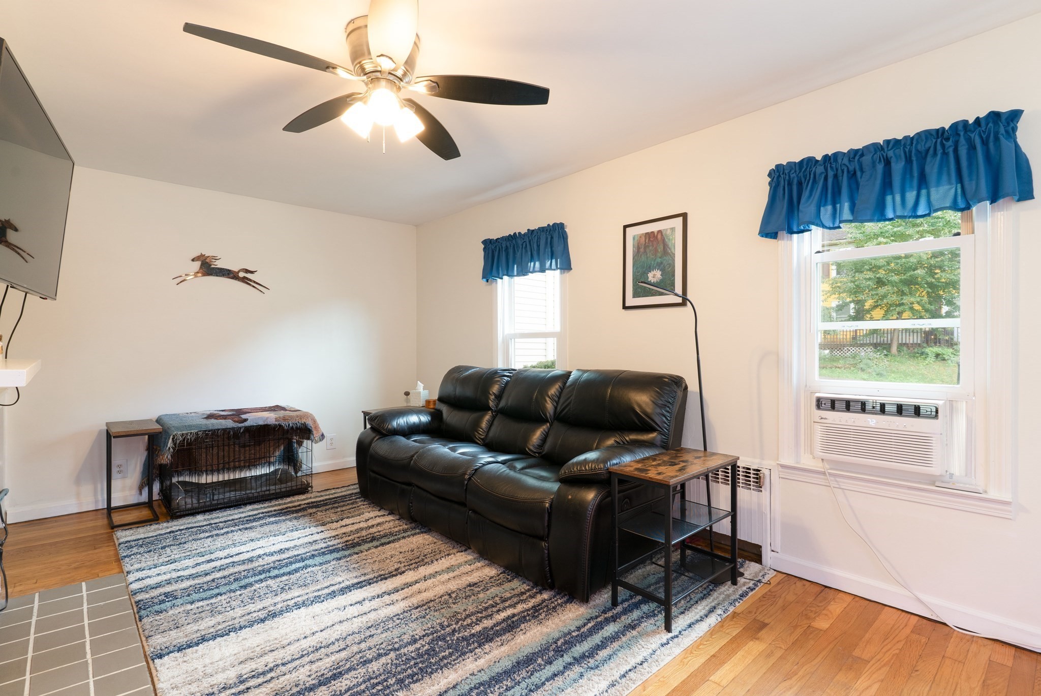 15 Maple Ter Property Photo 9