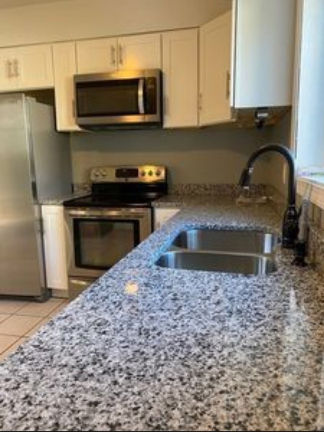 661 Lawton St. # 1 Property Photo 5