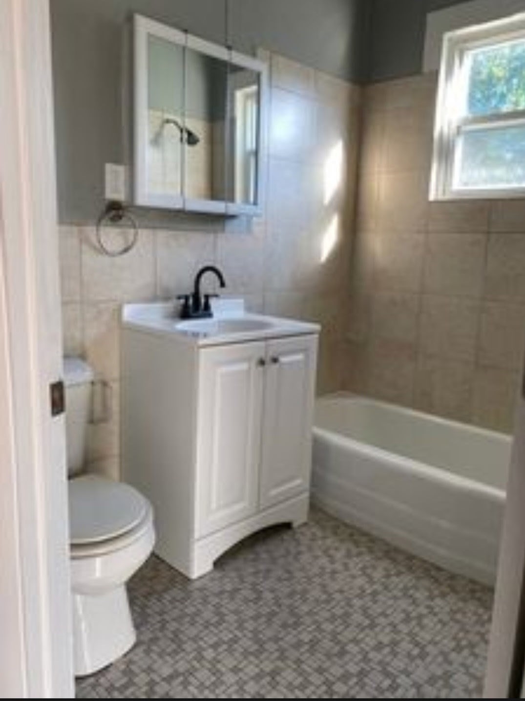 661 Lawton St. # 1 Property Photo 6