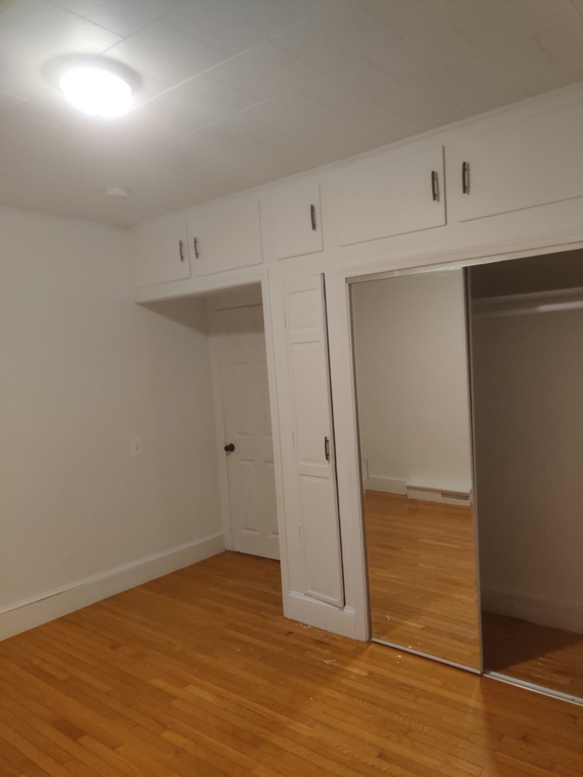 53 7th St # 1 Property Photo 13