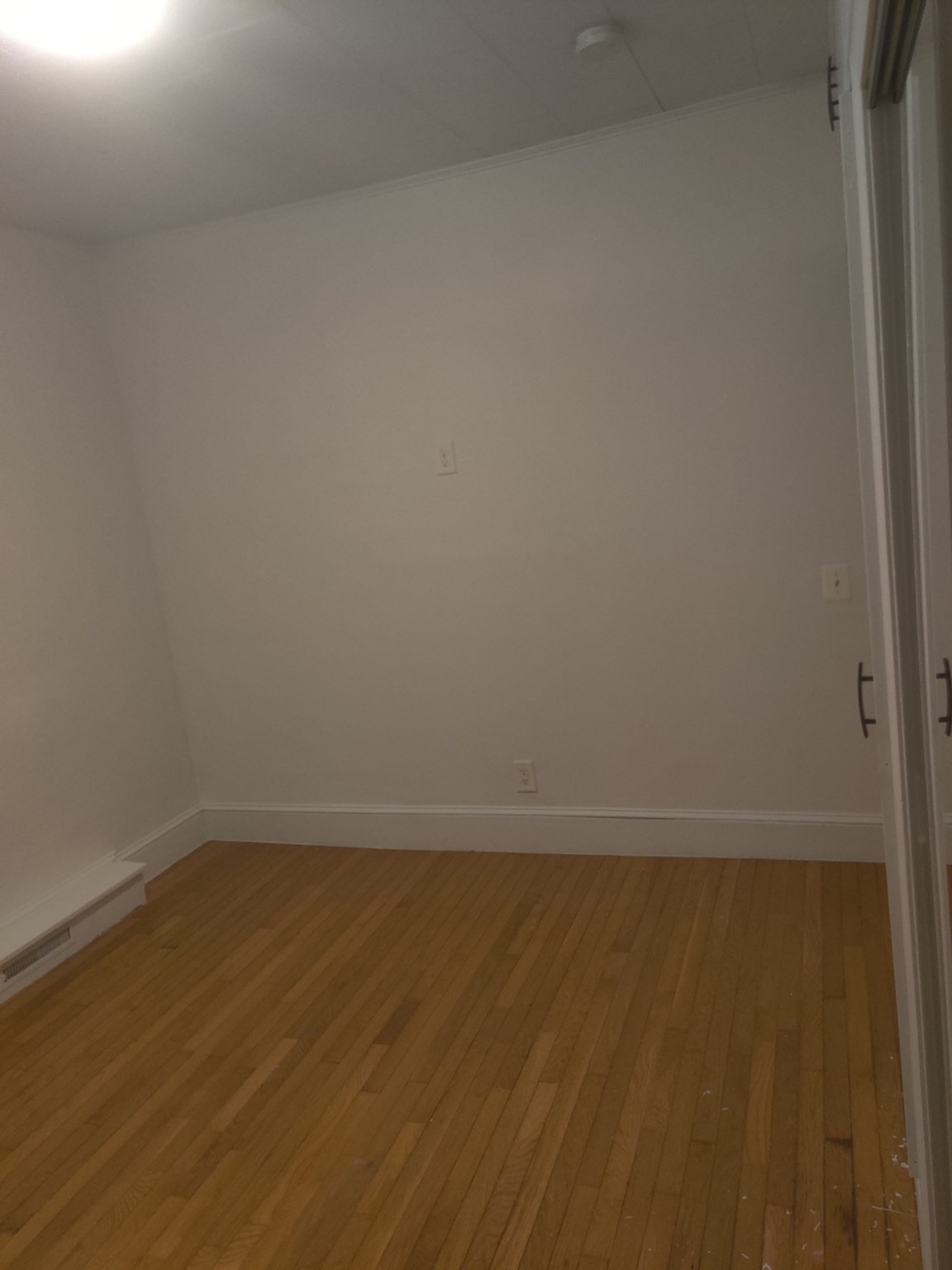 53 7th St # 1 Property Photo 15