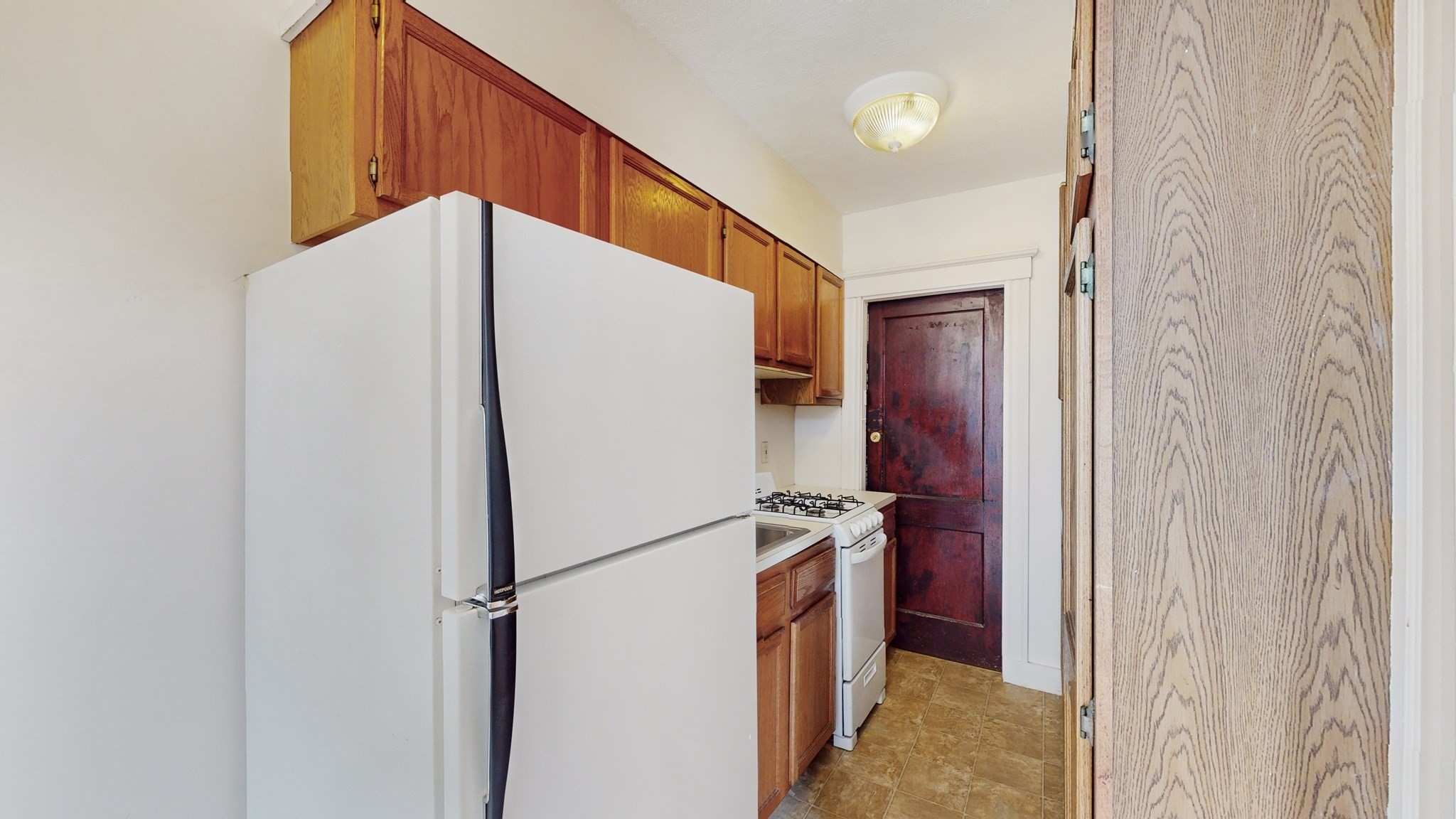 120 Summer St. # 7 Property Photo 4