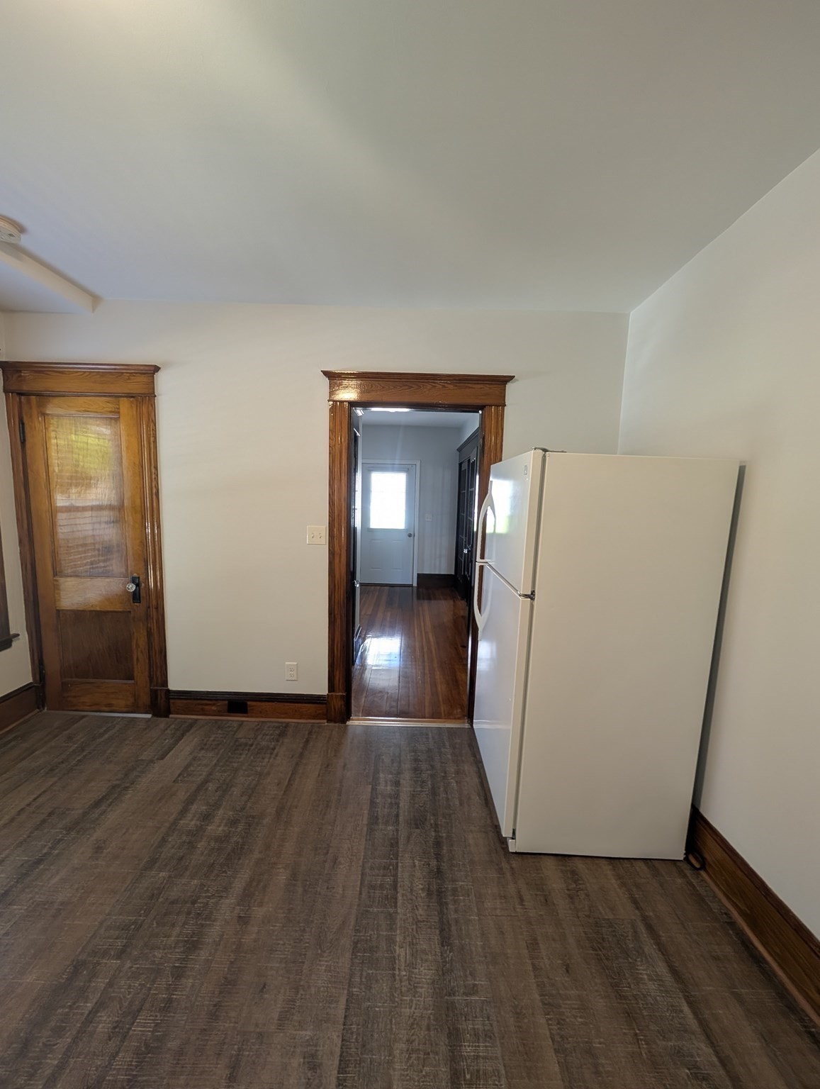 8 Howard Ave # 1 Property Photo 3
