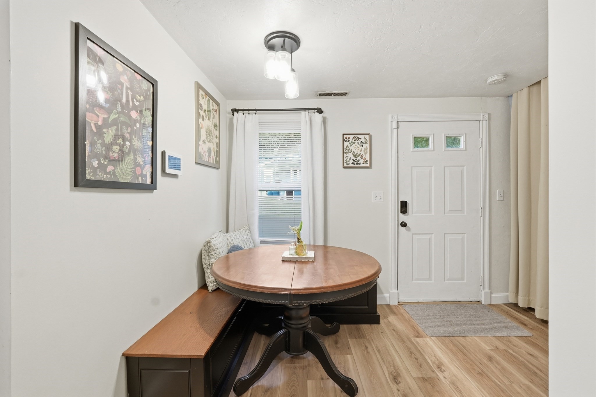 24 Briarcliff Lane Property Photo 4