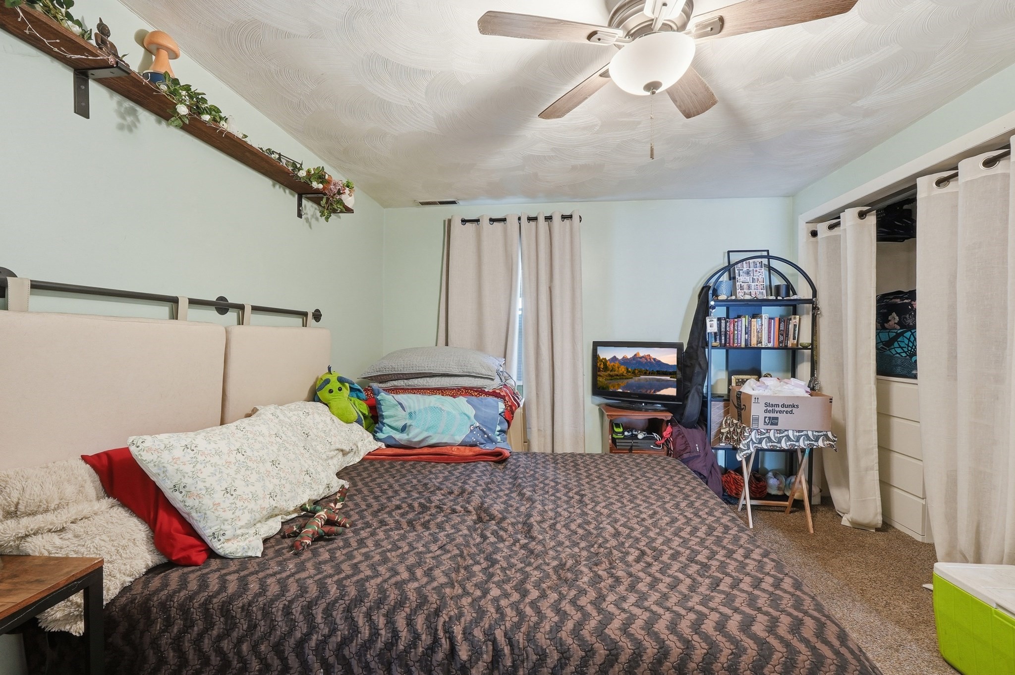 24 Briarcliff Lane Property Photo 16