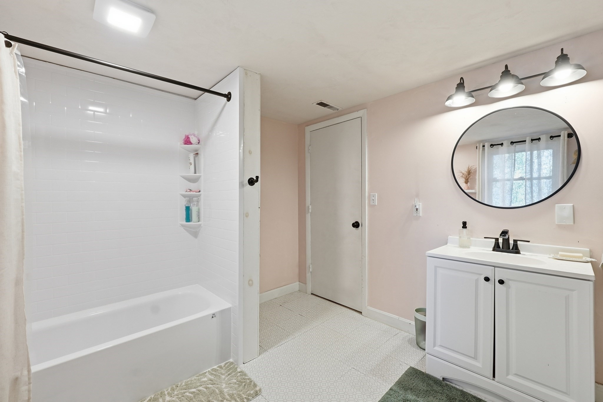 24 Briarcliff Lane Property Photo 20