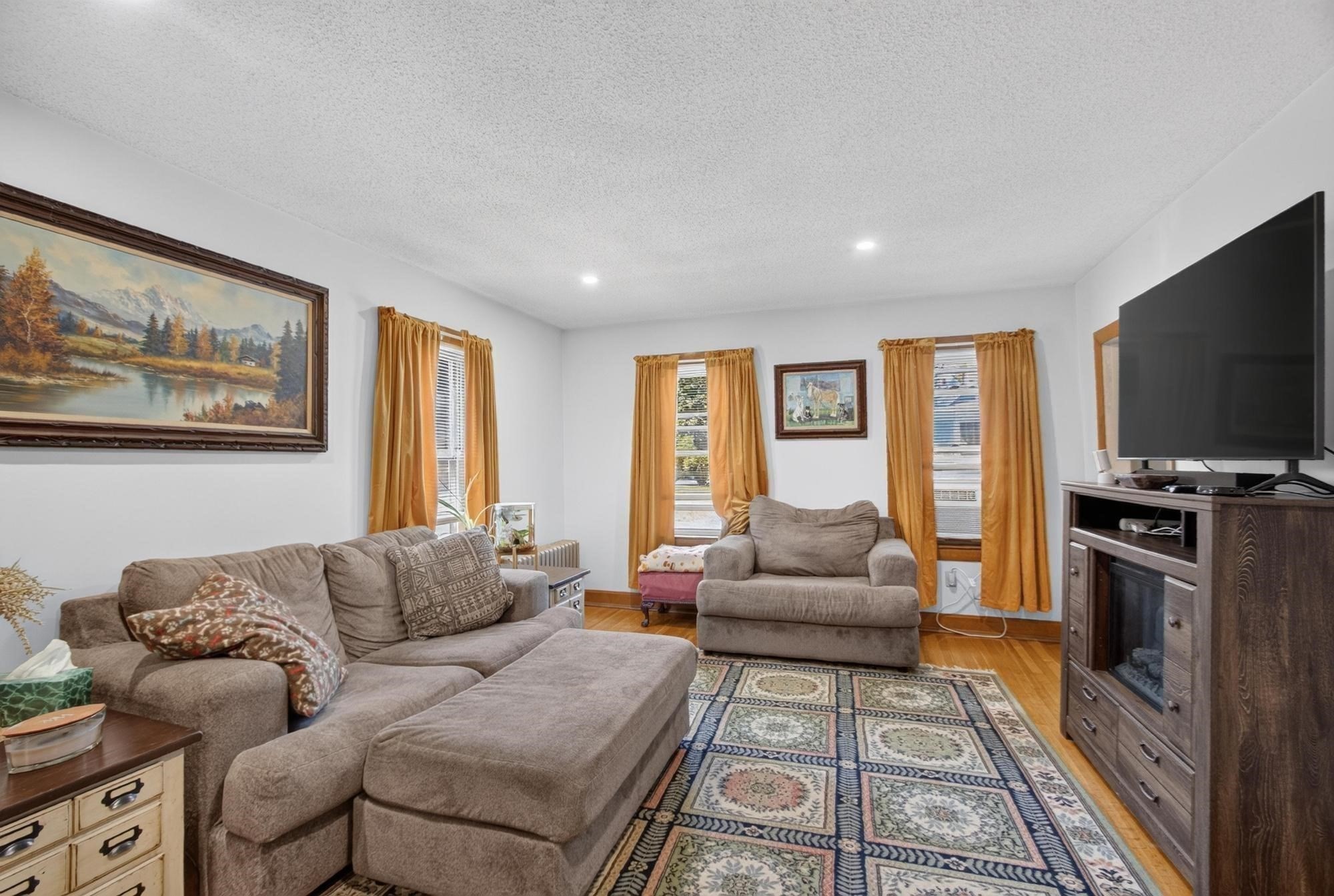 14 Green St. Property Photo 18