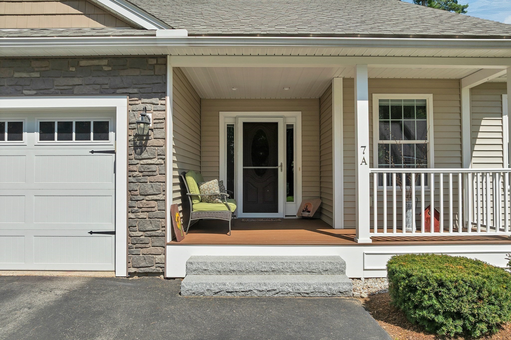 7 Benning St # A Property Photo 6