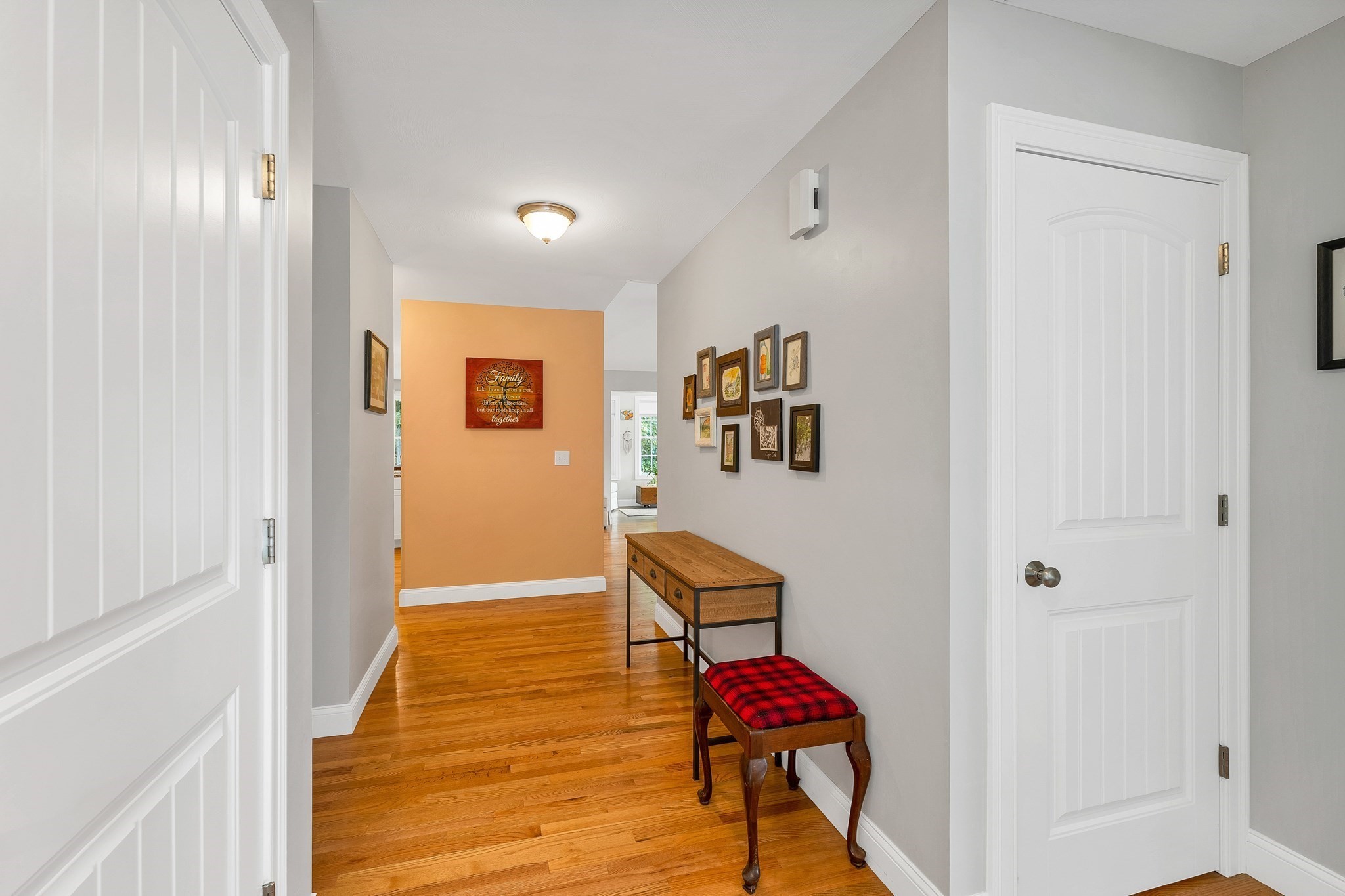 7 Benning St # A Property Photo 10