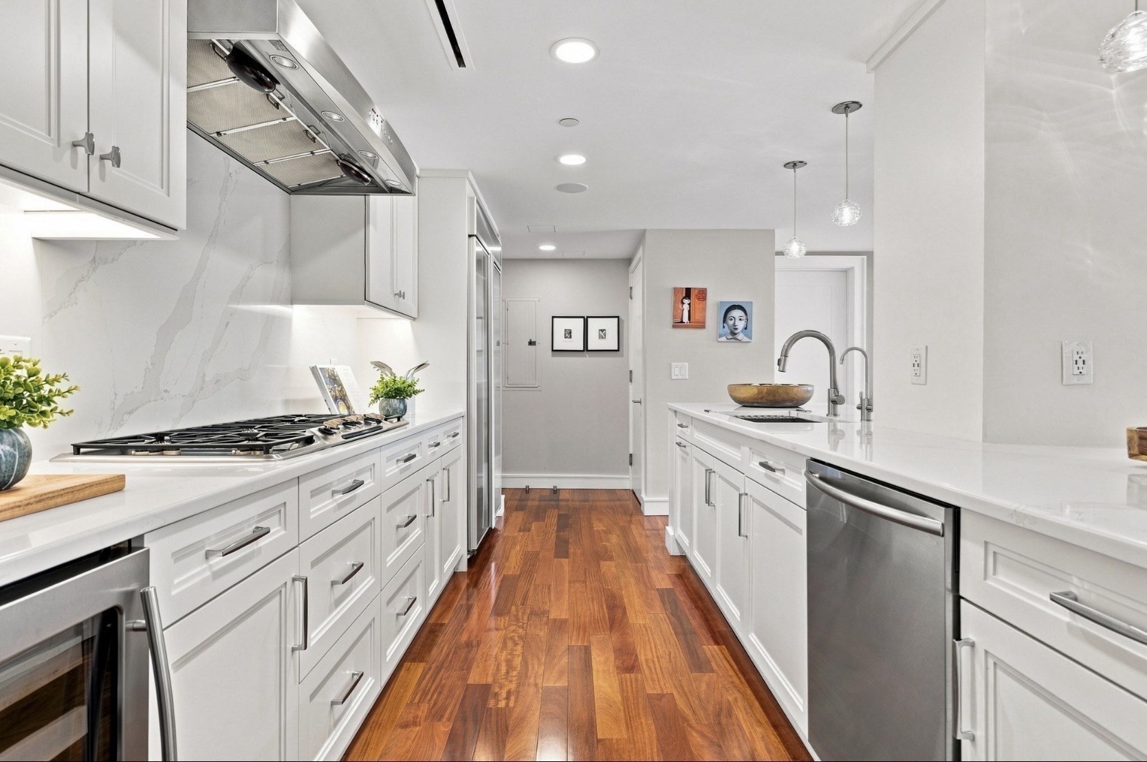 2 Battery Wharf Property Photo 10