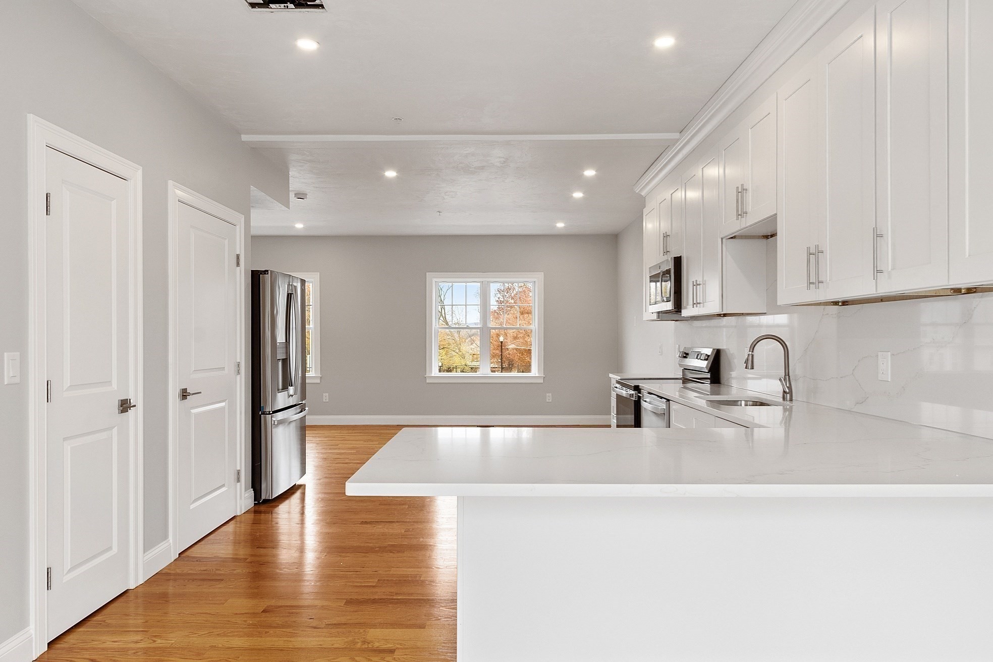 10 Windsor St Property Photo 15