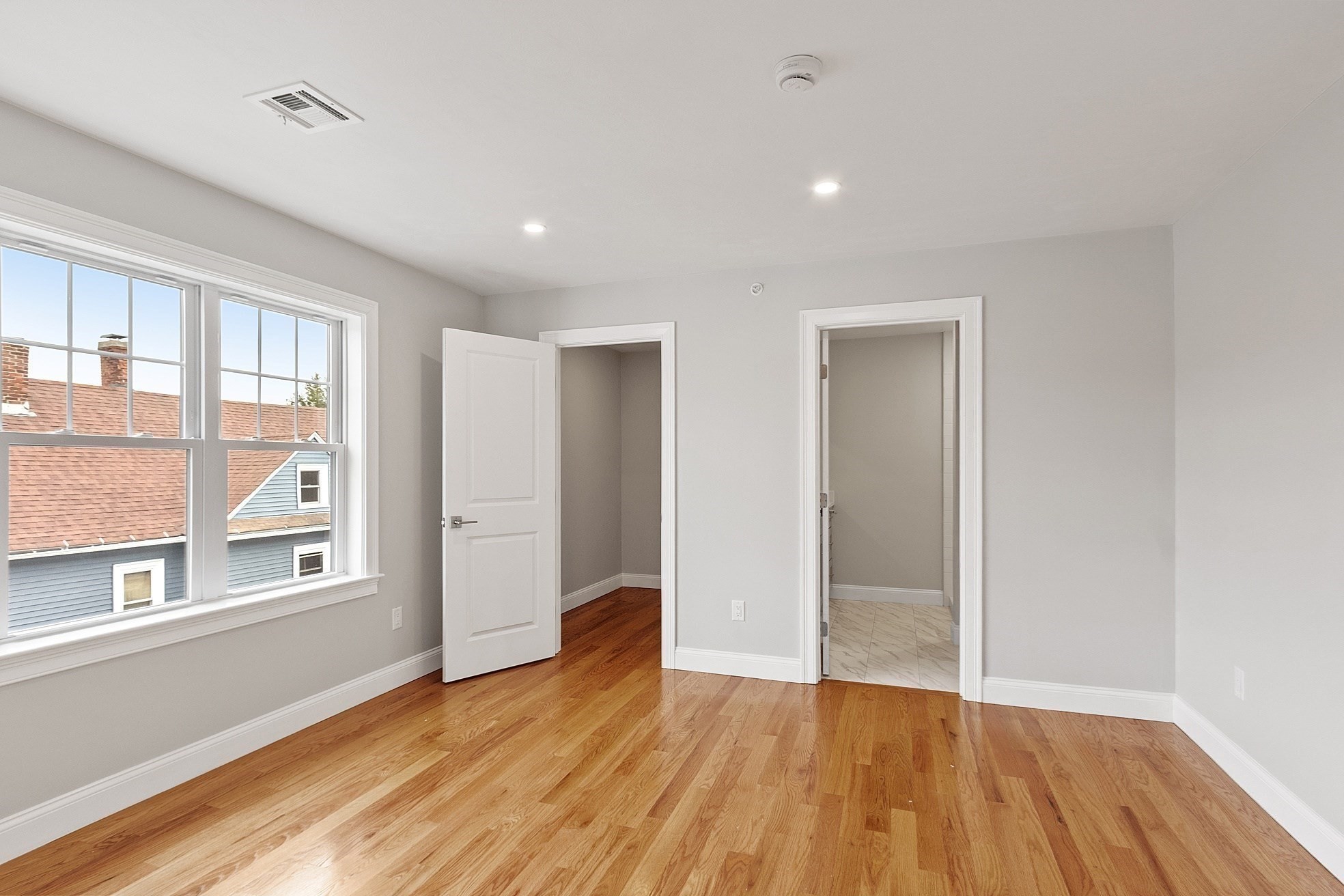 10 Windsor St Property Photo 22