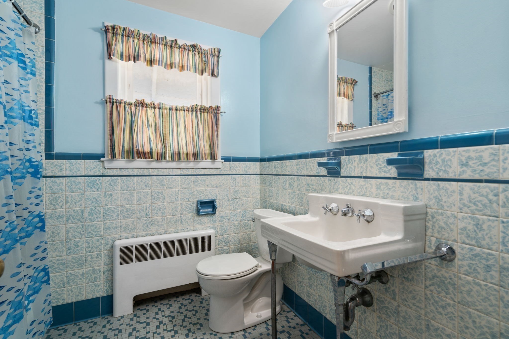 37 School Street Property Photo 19
