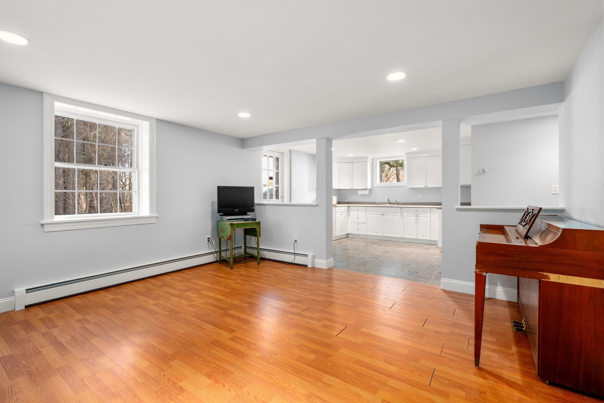 37 School Street Property Photo 24
