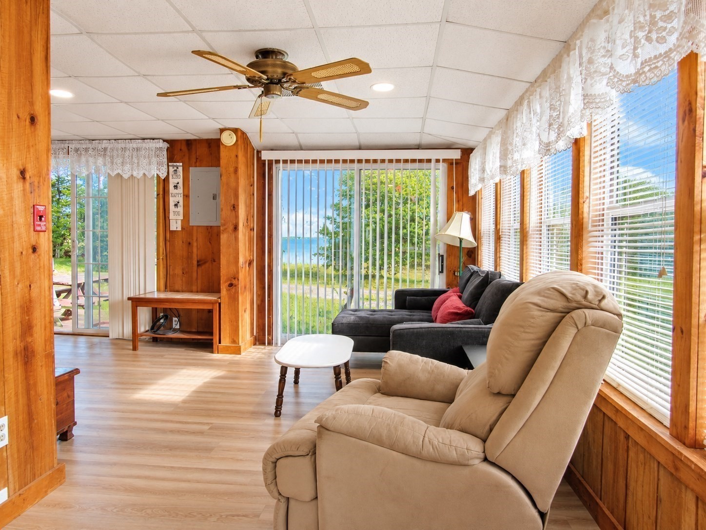 47 Marine Ave Property Photo 5