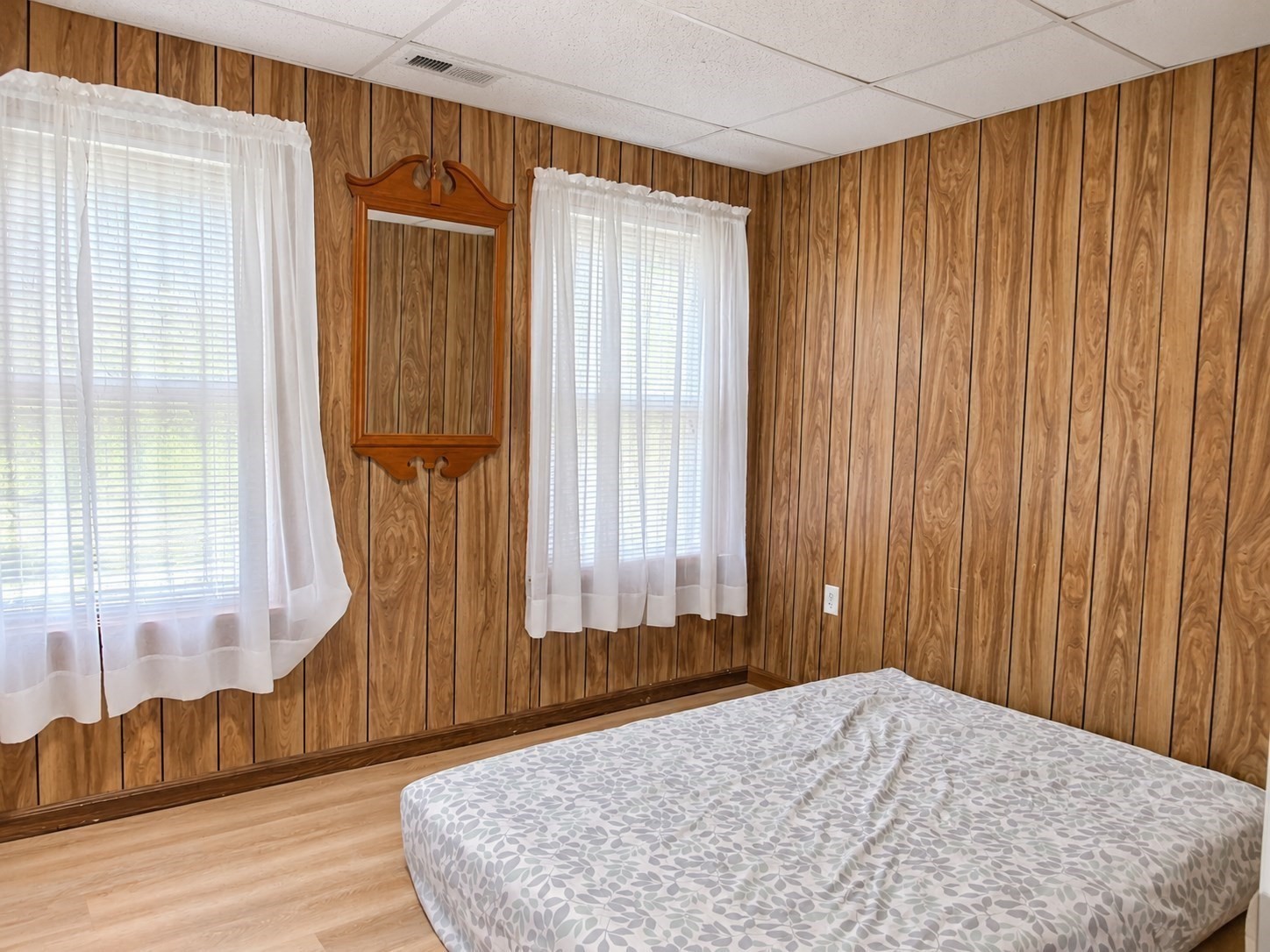 47 Marine Ave Property Photo 9