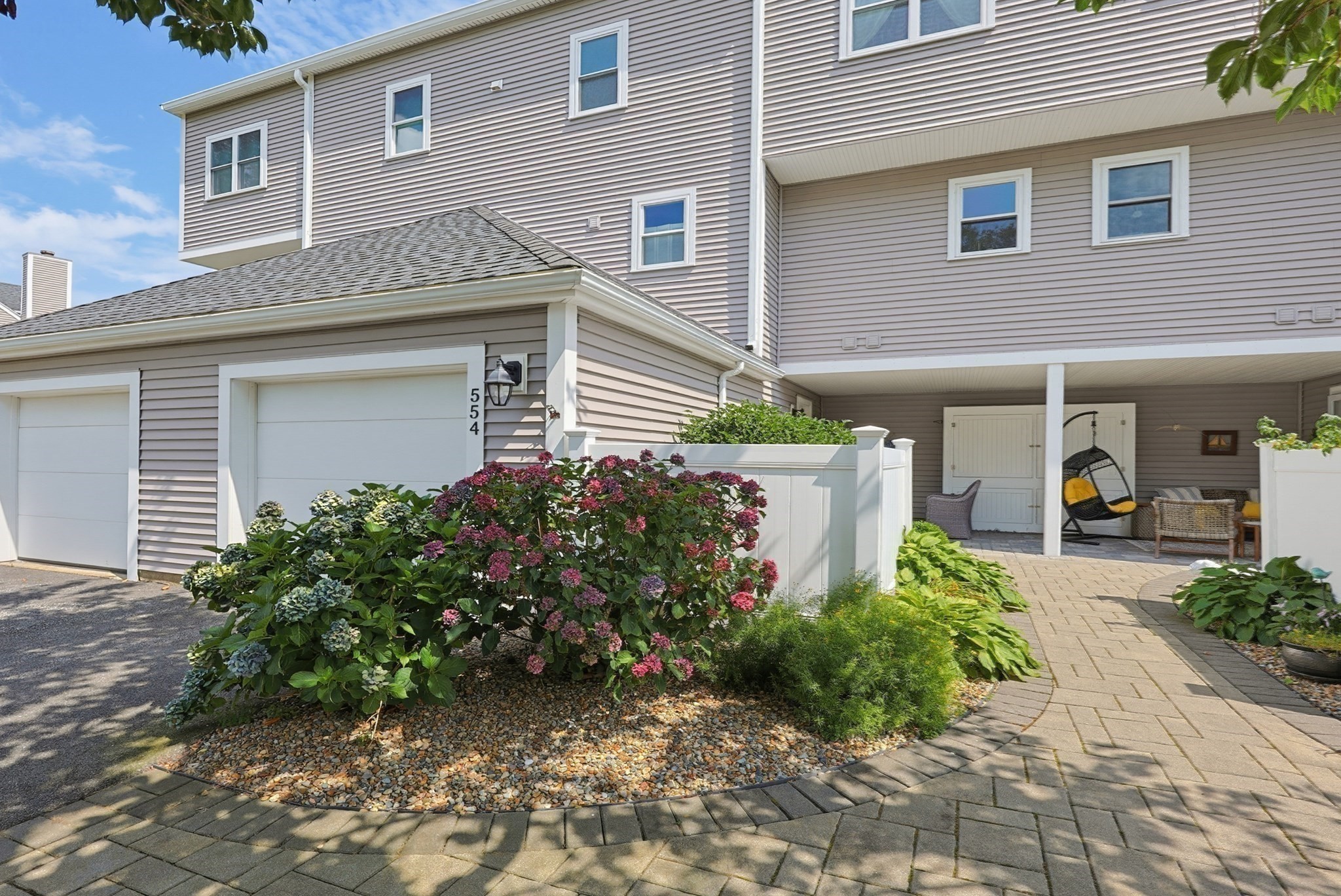 554 White Cliff Dr. Property Photo 39