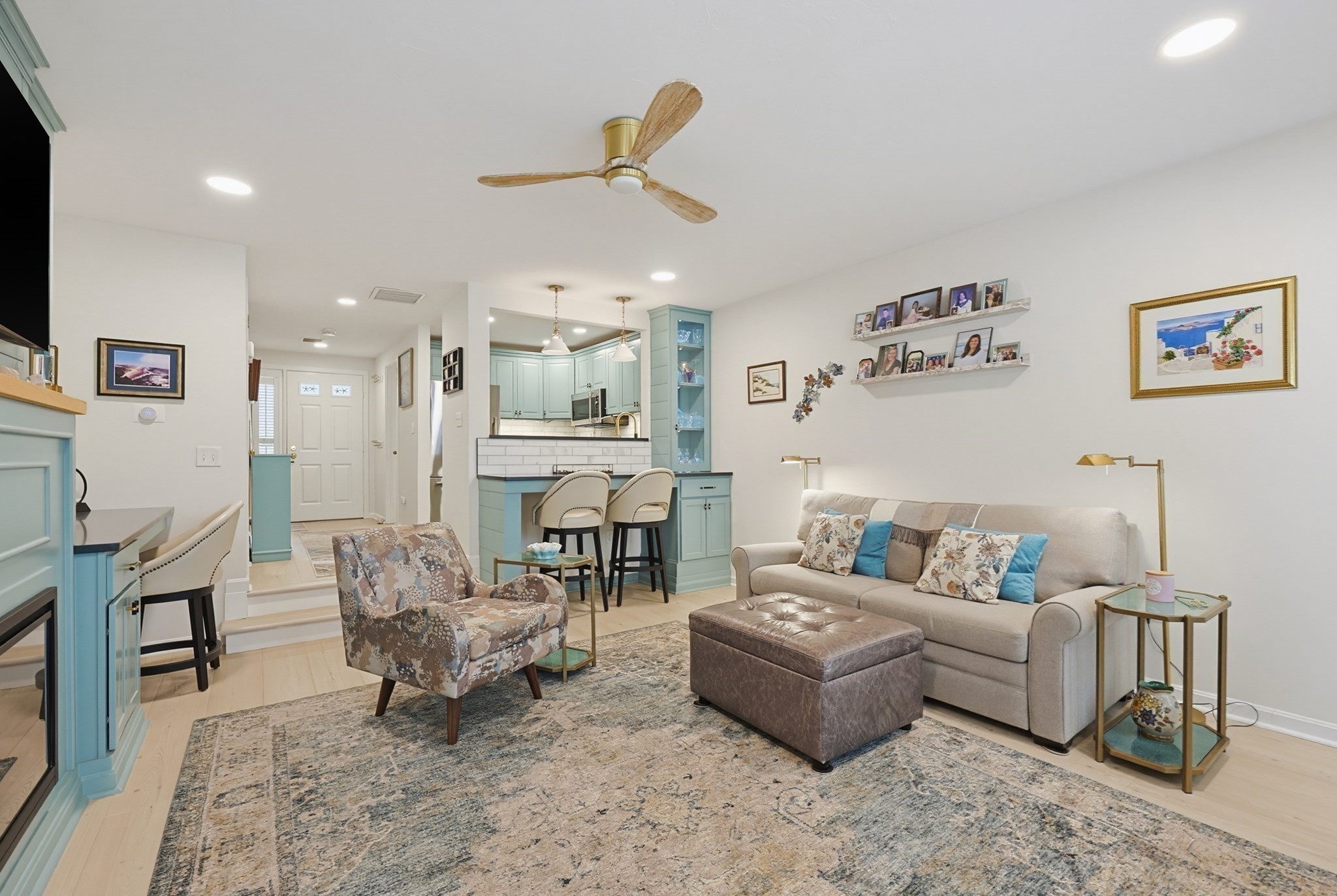 66 Westcliff Dr. # 0 Property Photo 11