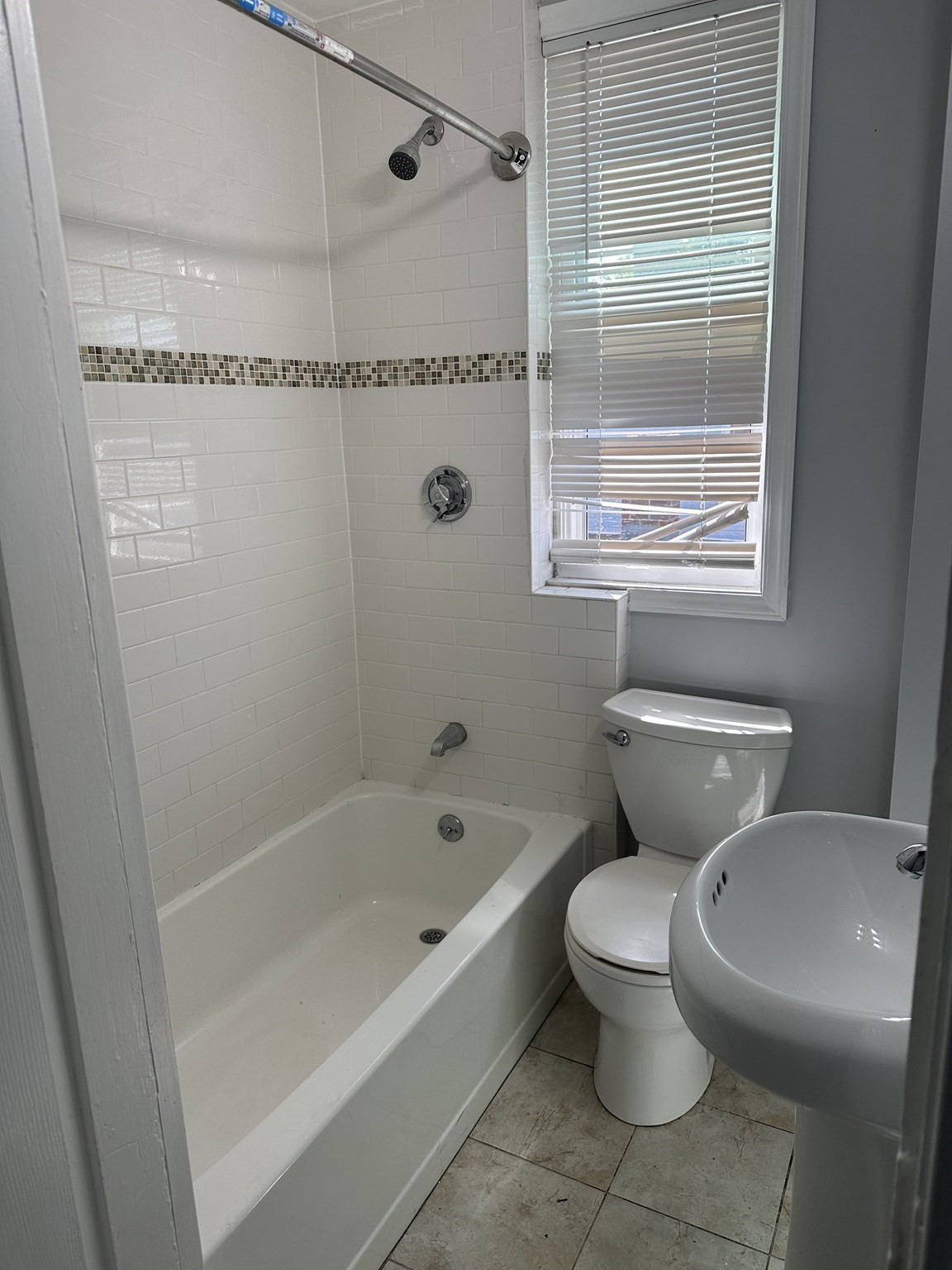 224 Chelsea Street # 3 Property Photo 11