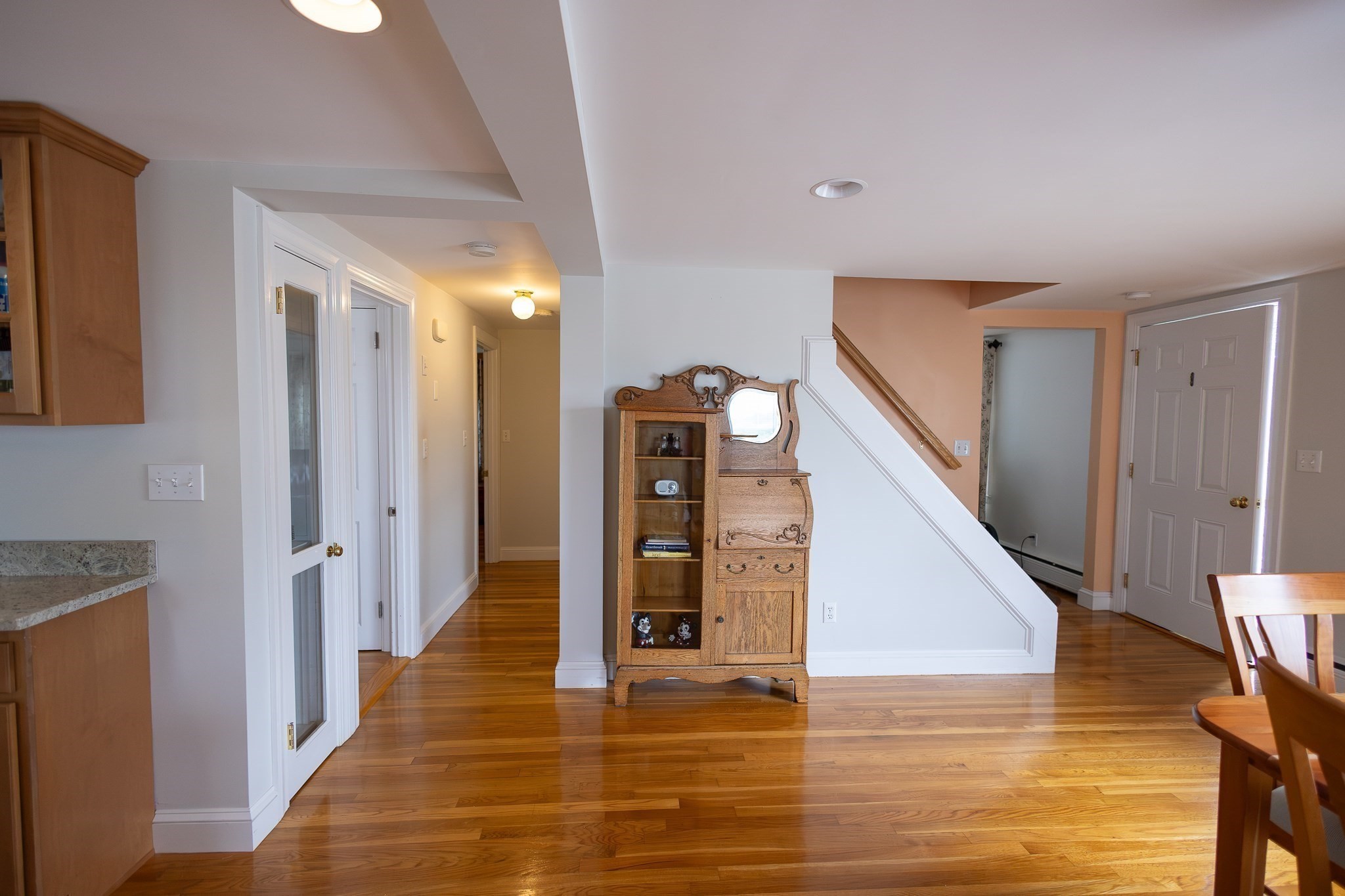 351 Elm St Property Photo 11