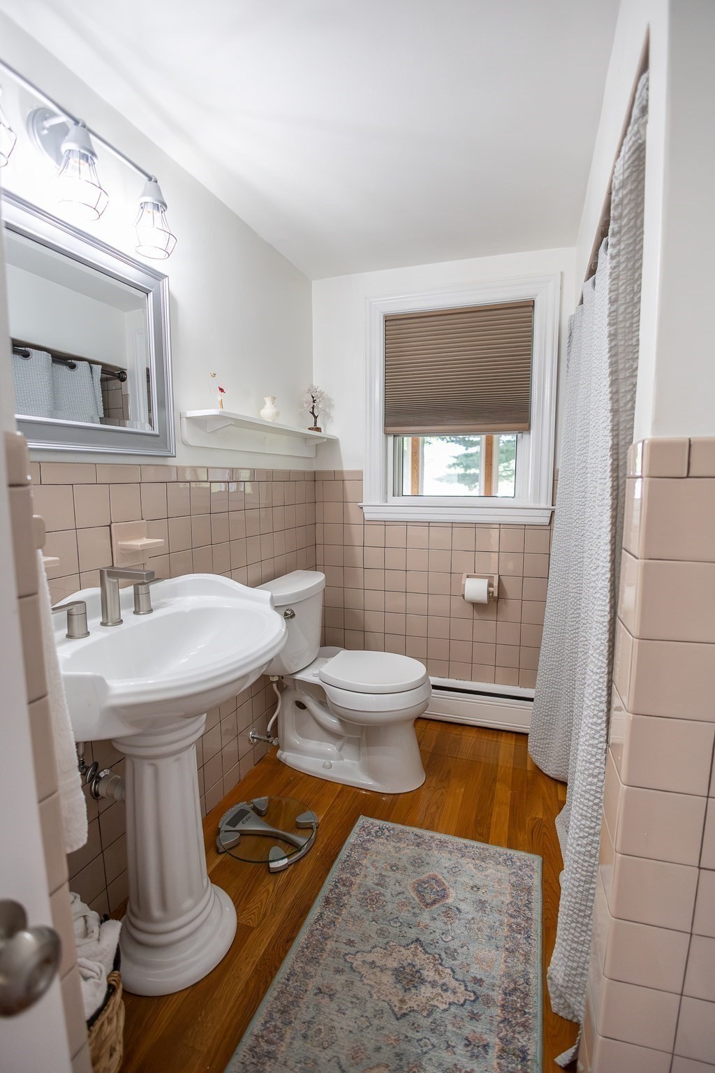 351 Elm St Property Photo 17