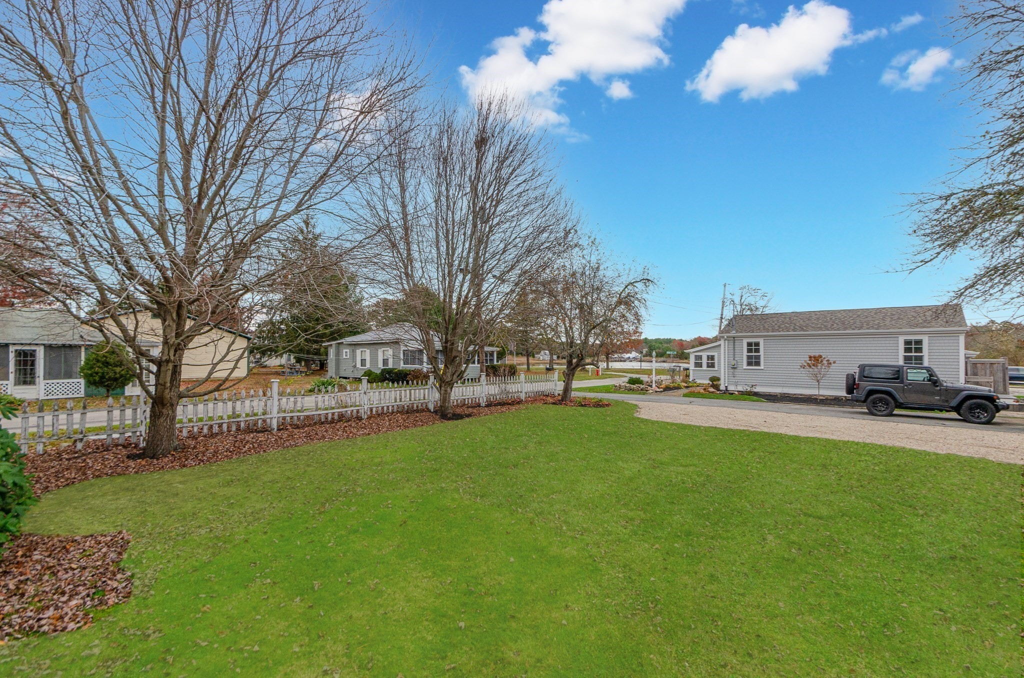 44 Oakdale Ave Property Photo 11