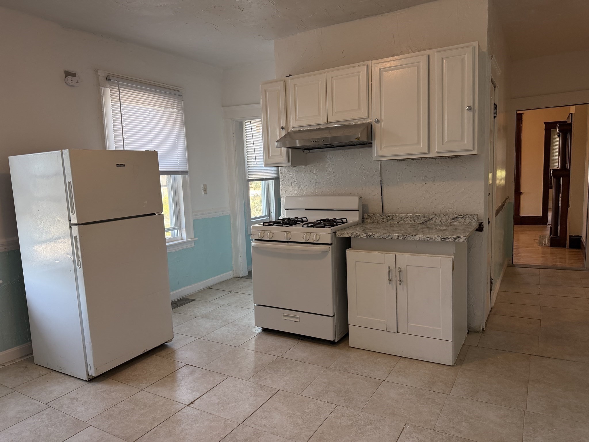 2 Shirley St # 2 Property Photo 13