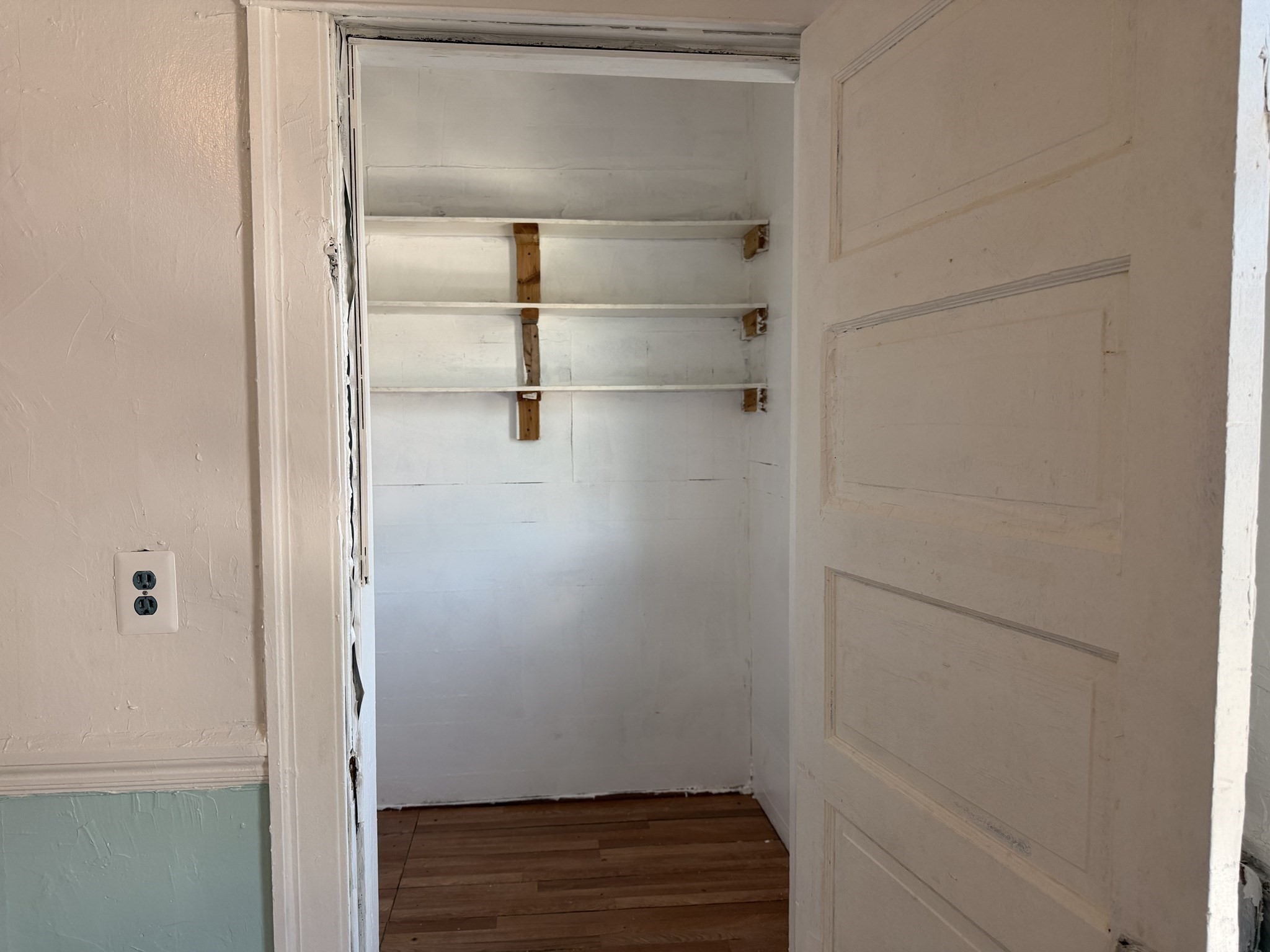 2 Shirley St # 2 Property Photo 16