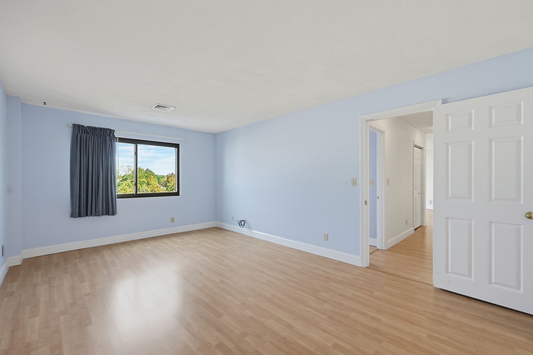 68 N Washington St # 504 Property Photo 6