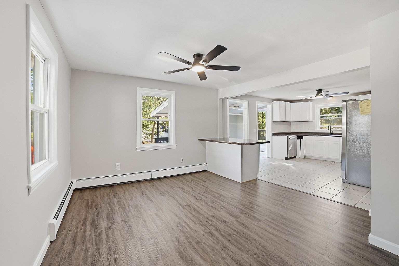 200 North Quinsigamond St Property Photo 8