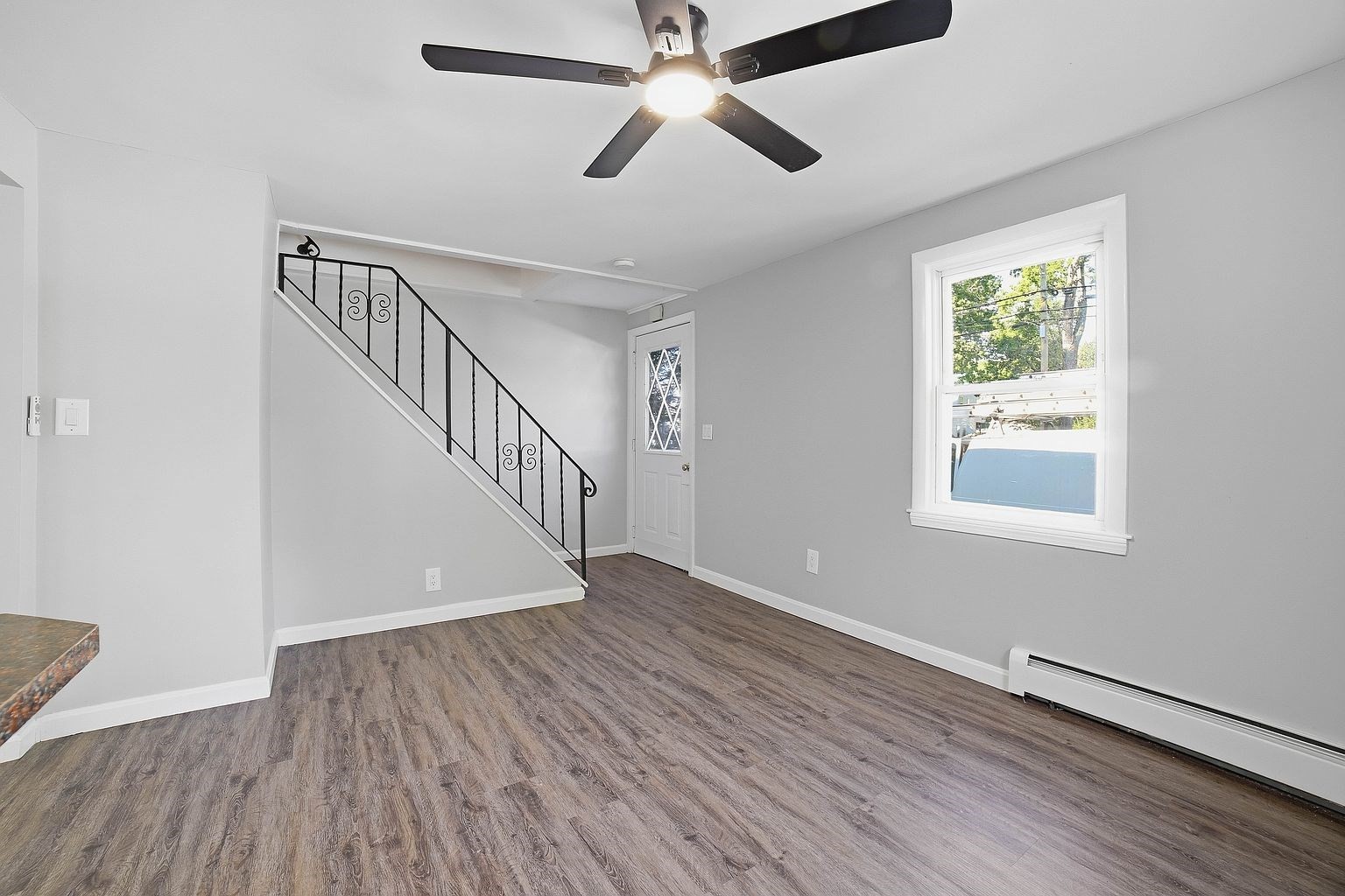 200 North Quinsigamond St Property Photo 10