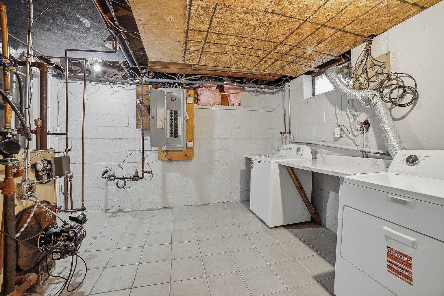 200 North Quinsigamond St Property Photo 26