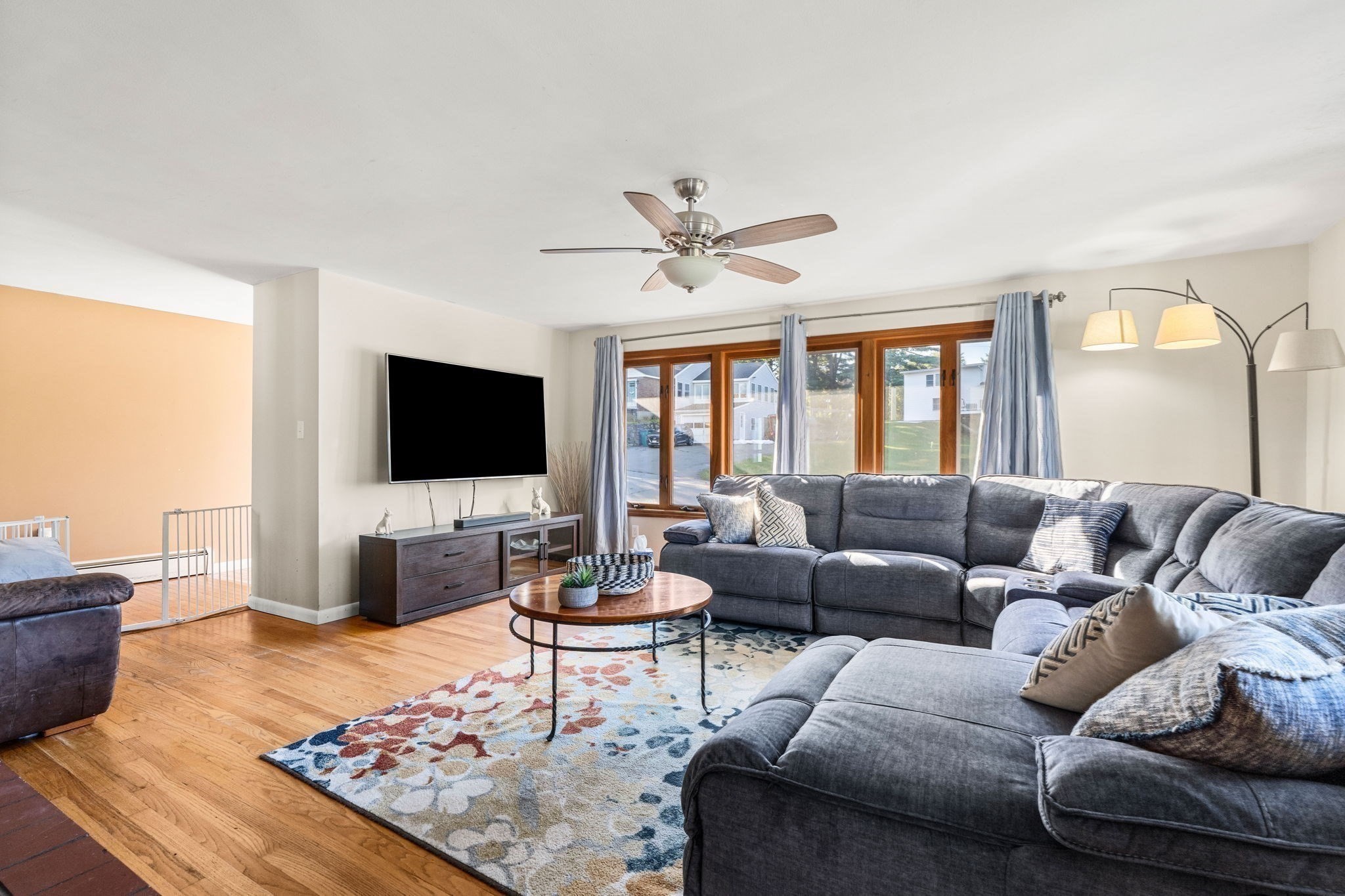 25 Belli Ave Property Photo 4