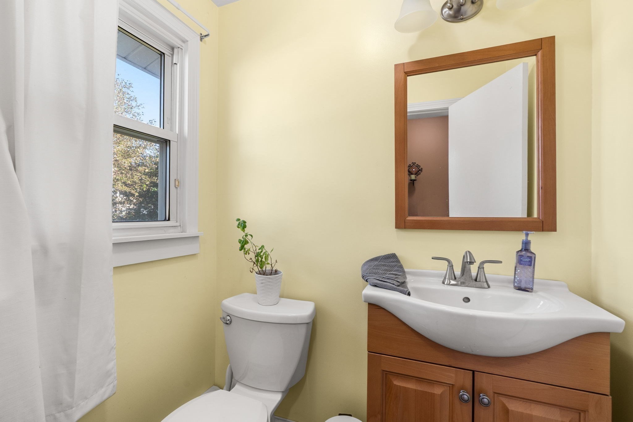 25 Belli Ave Property Photo 13