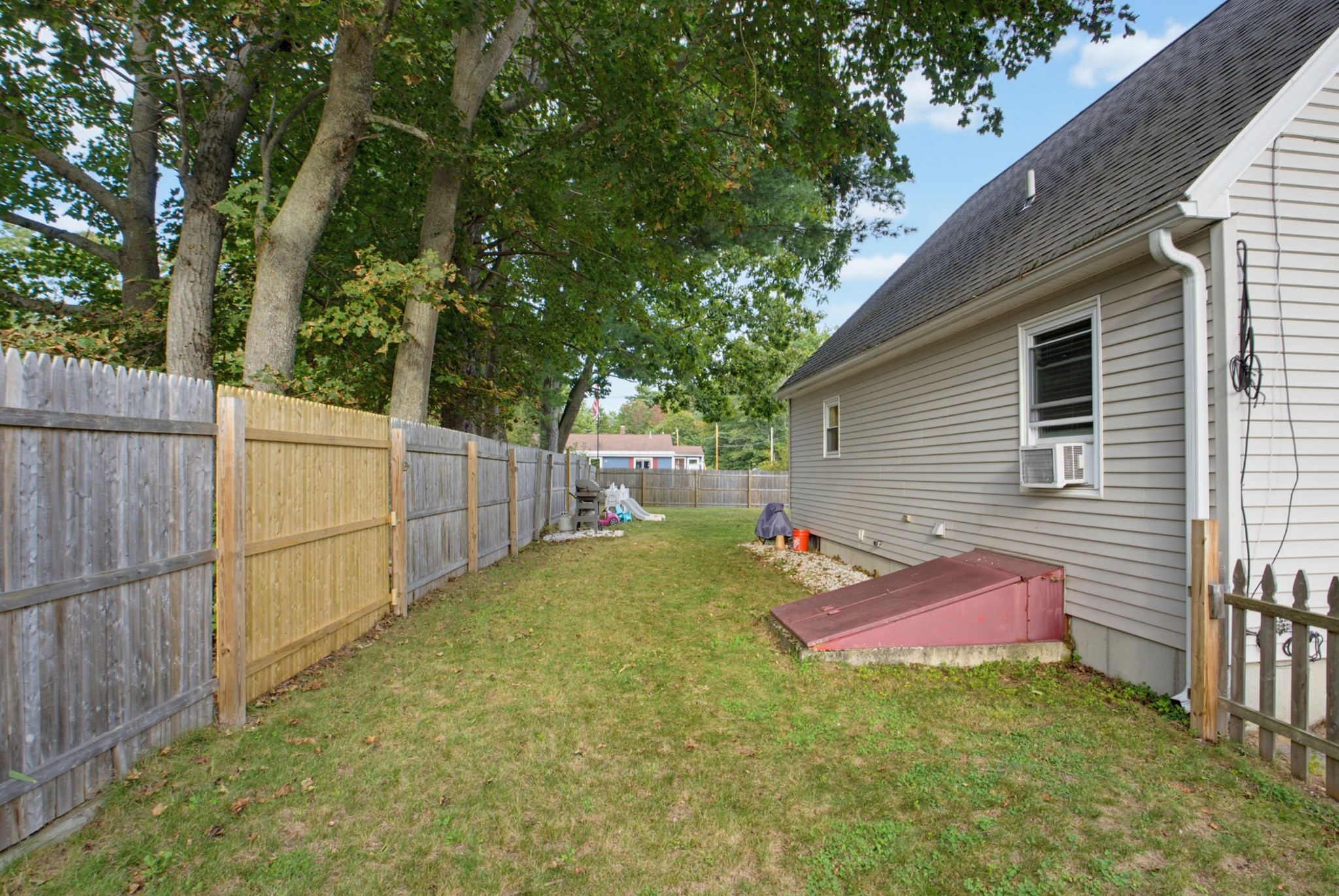 18 Beech Property Photo 38