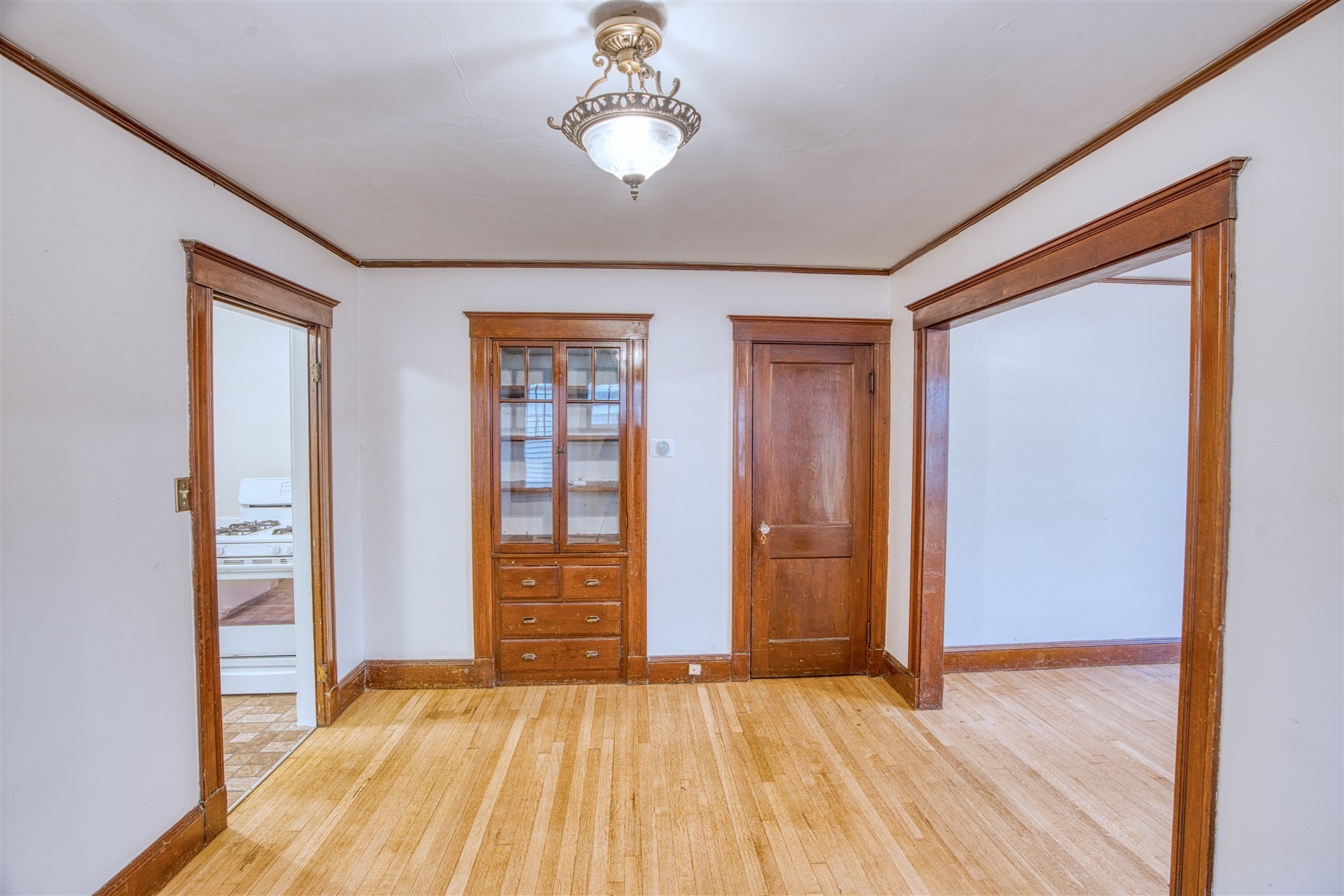 29 Channing St # 4 Property Photo 7