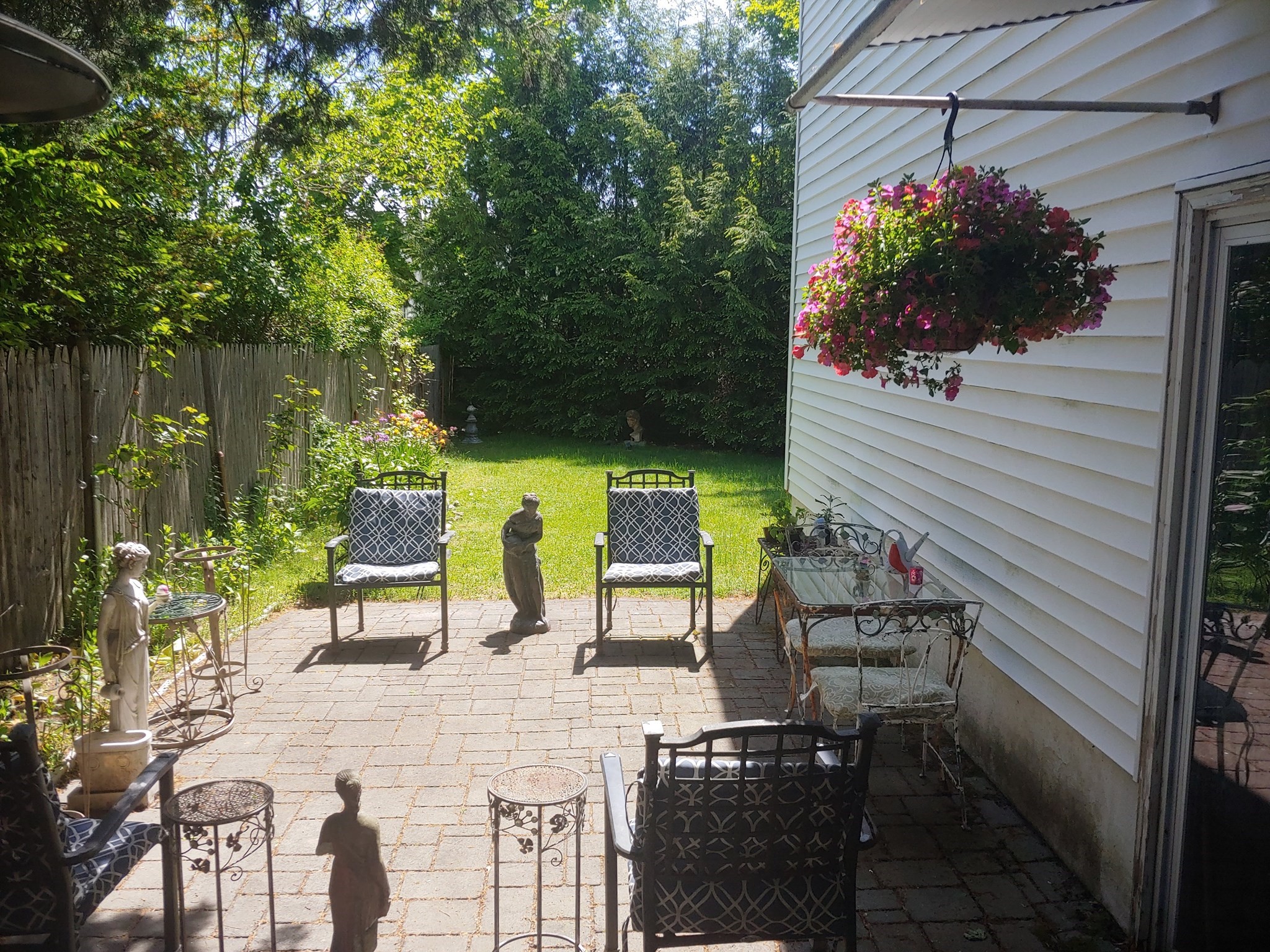 39 Charlemont Street Property Photo 15