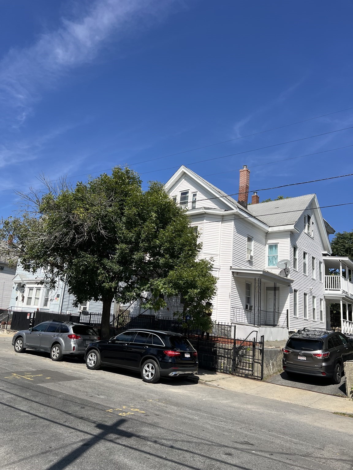 107 Oxford Street Property Photo 2