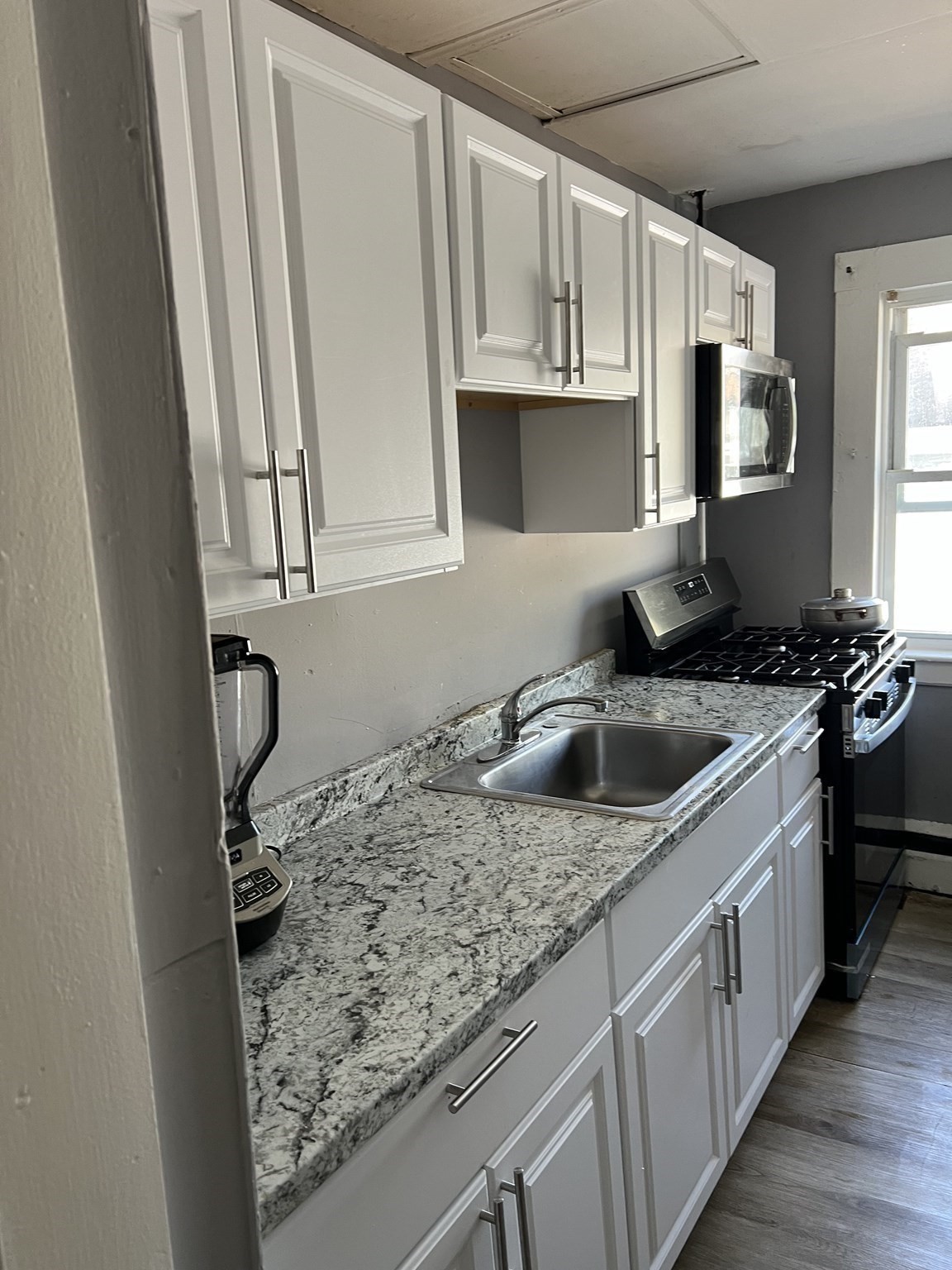 107 Oxford Street Property Photo 23