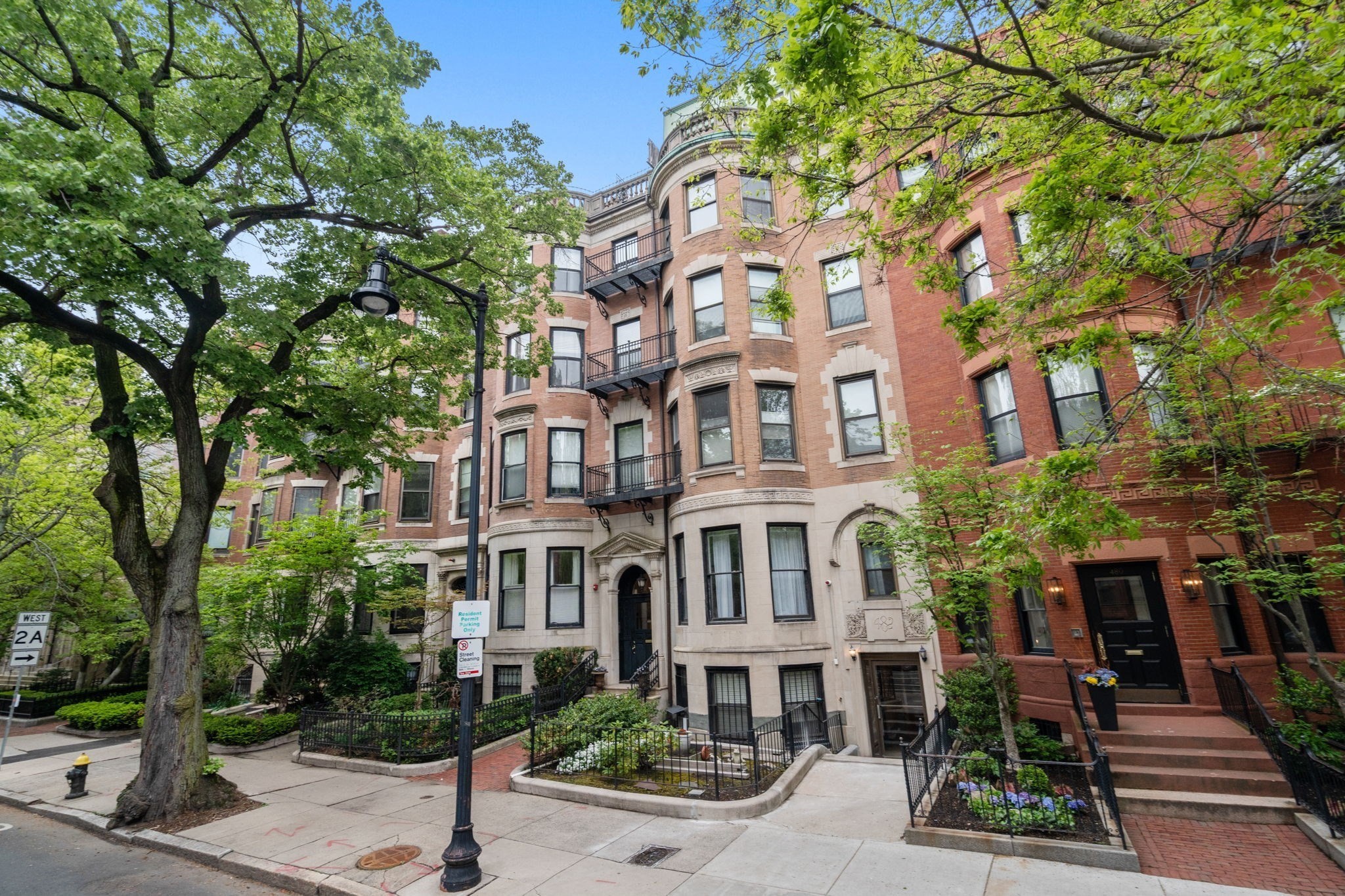 482 Beacon Street # 42 Property Photo 10