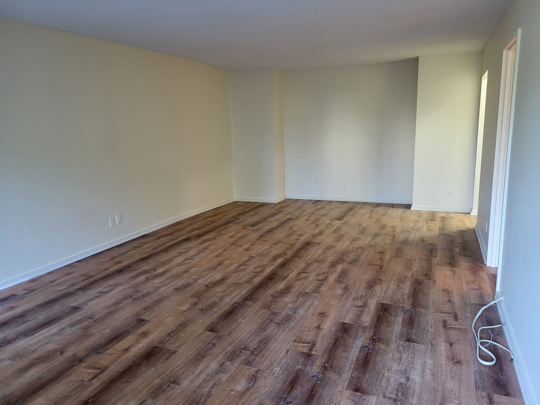 33 Pond Ave. # 509 Property Photo 4
