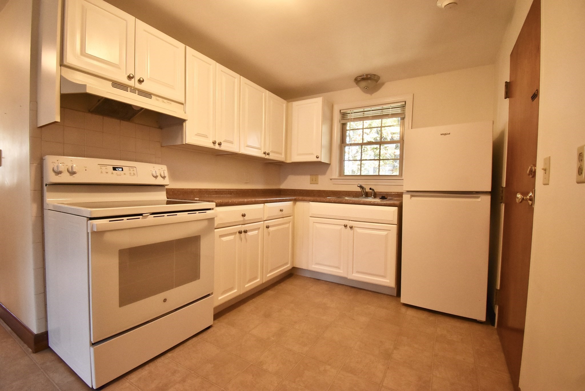 600 Cabot St # 3 Property Photo 1