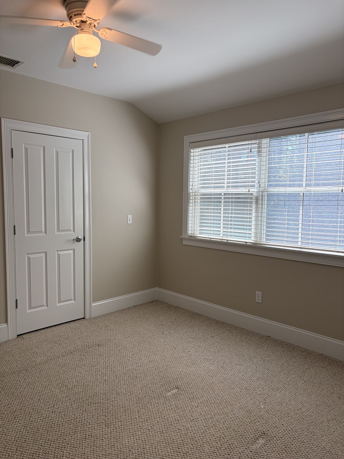 38 Hathaway Pond Cir # 38 Property Photo 16