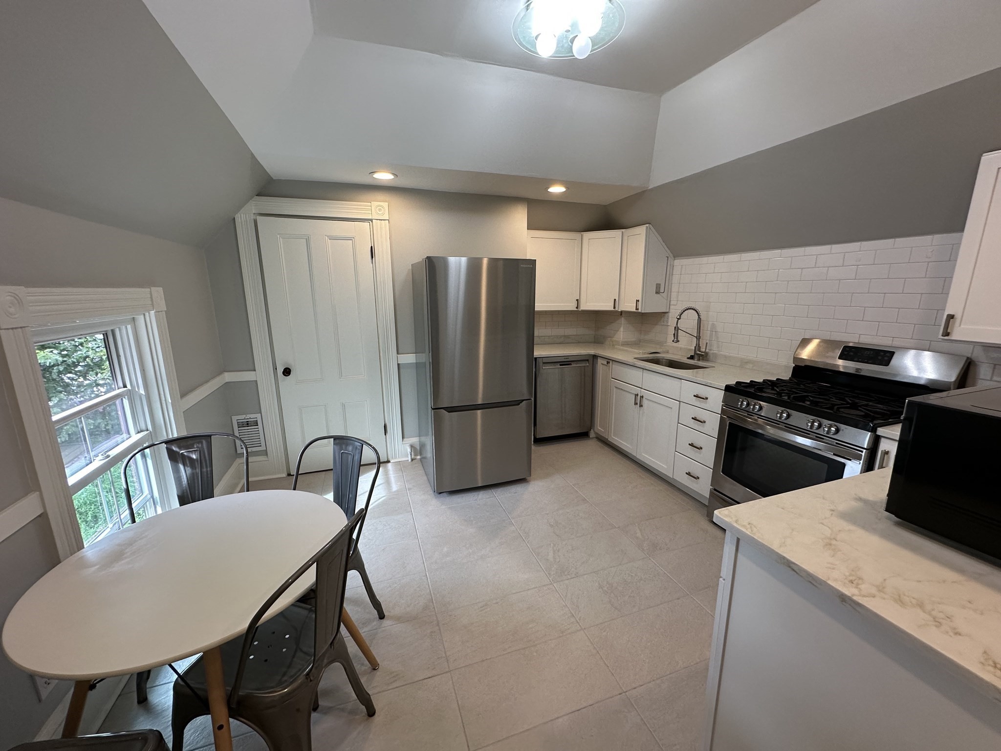 18 Maple Street # 1 Property Photo 3